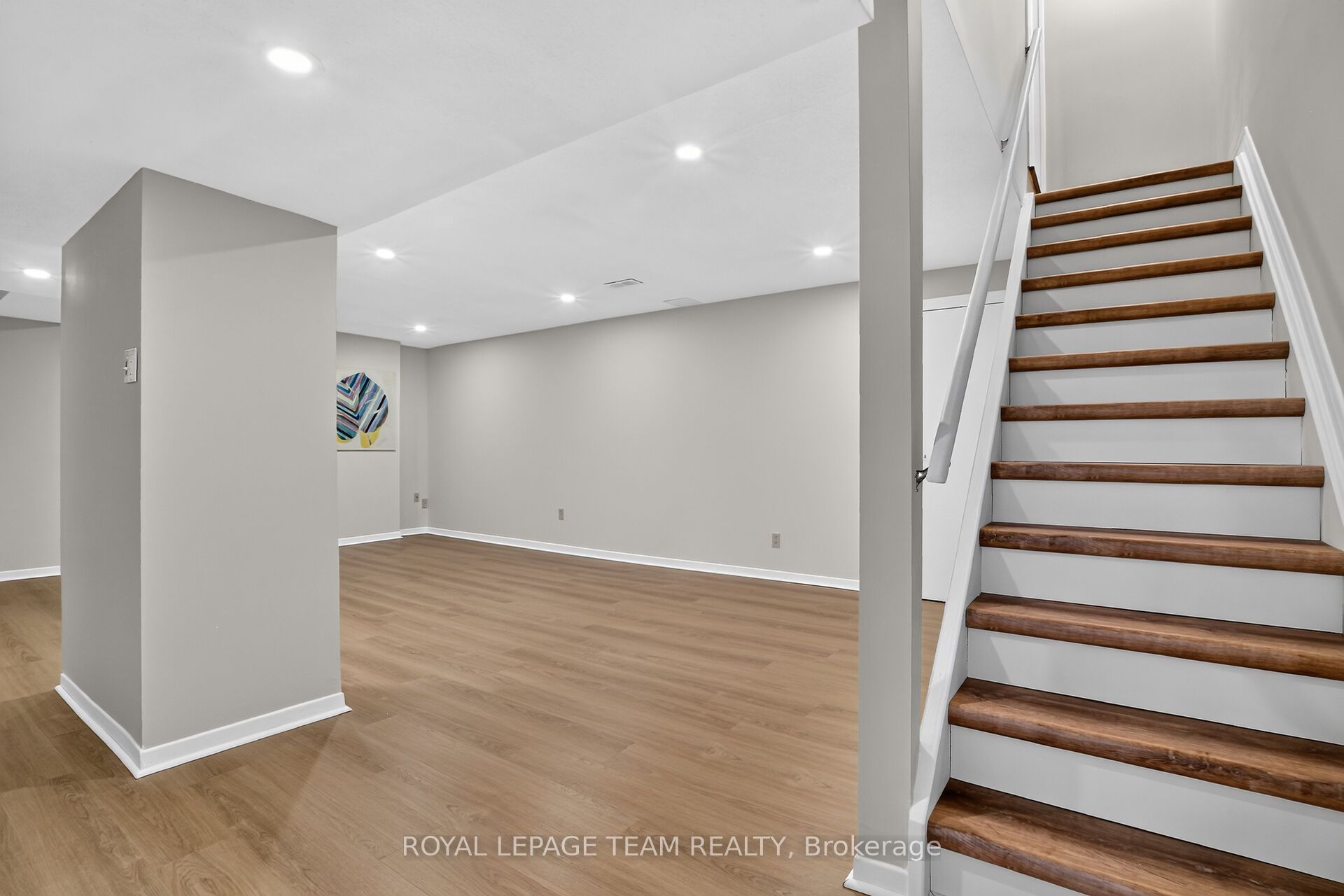 253 Knudson Drive Property Photo 39