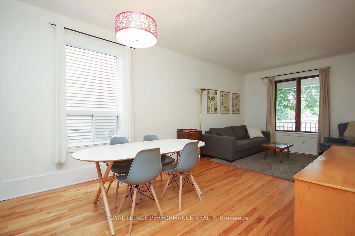 49 Bayswater Avenue Property Photo 8