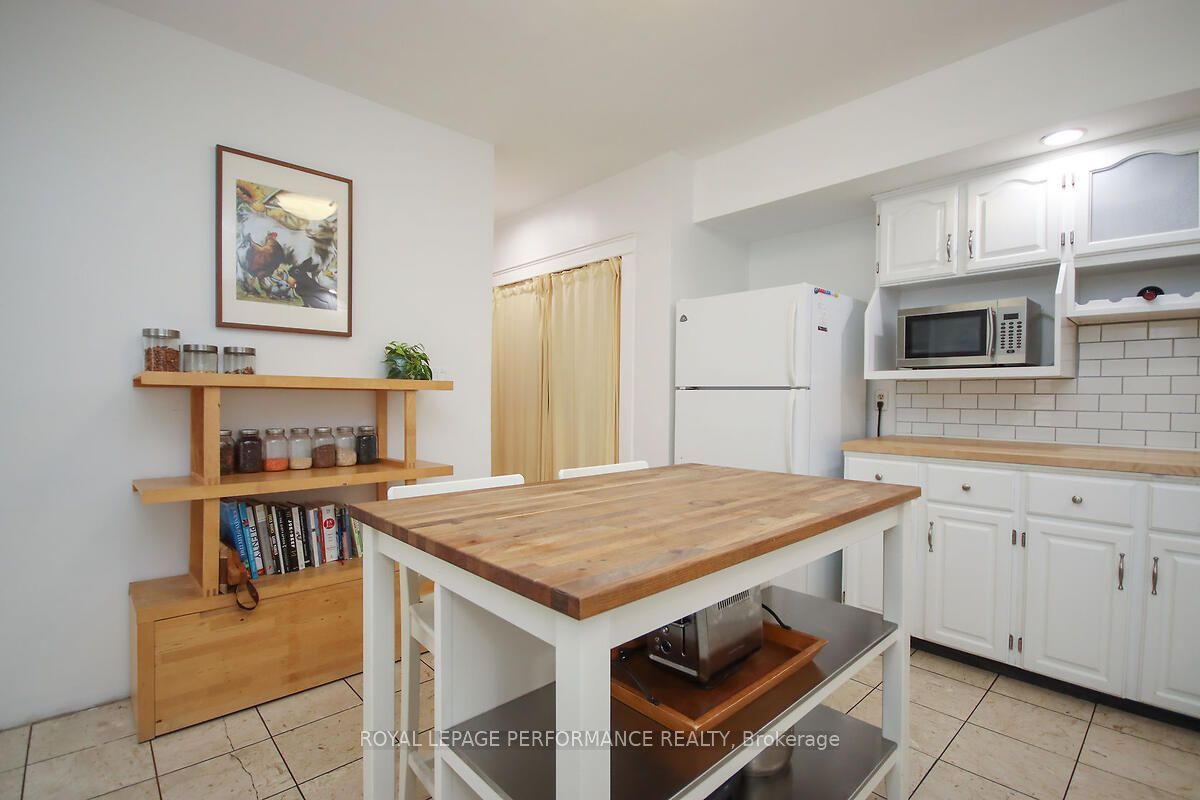 49 Bayswater Avenue Property Photo 11