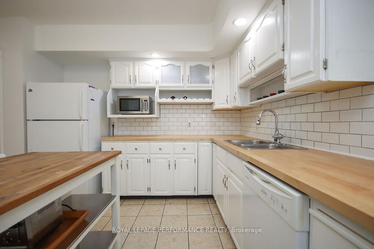 49 Bayswater Avenue Property Photo 12