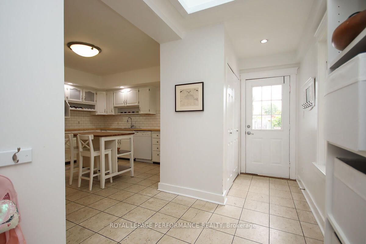 49 Bayswater Avenue Property Photo 15