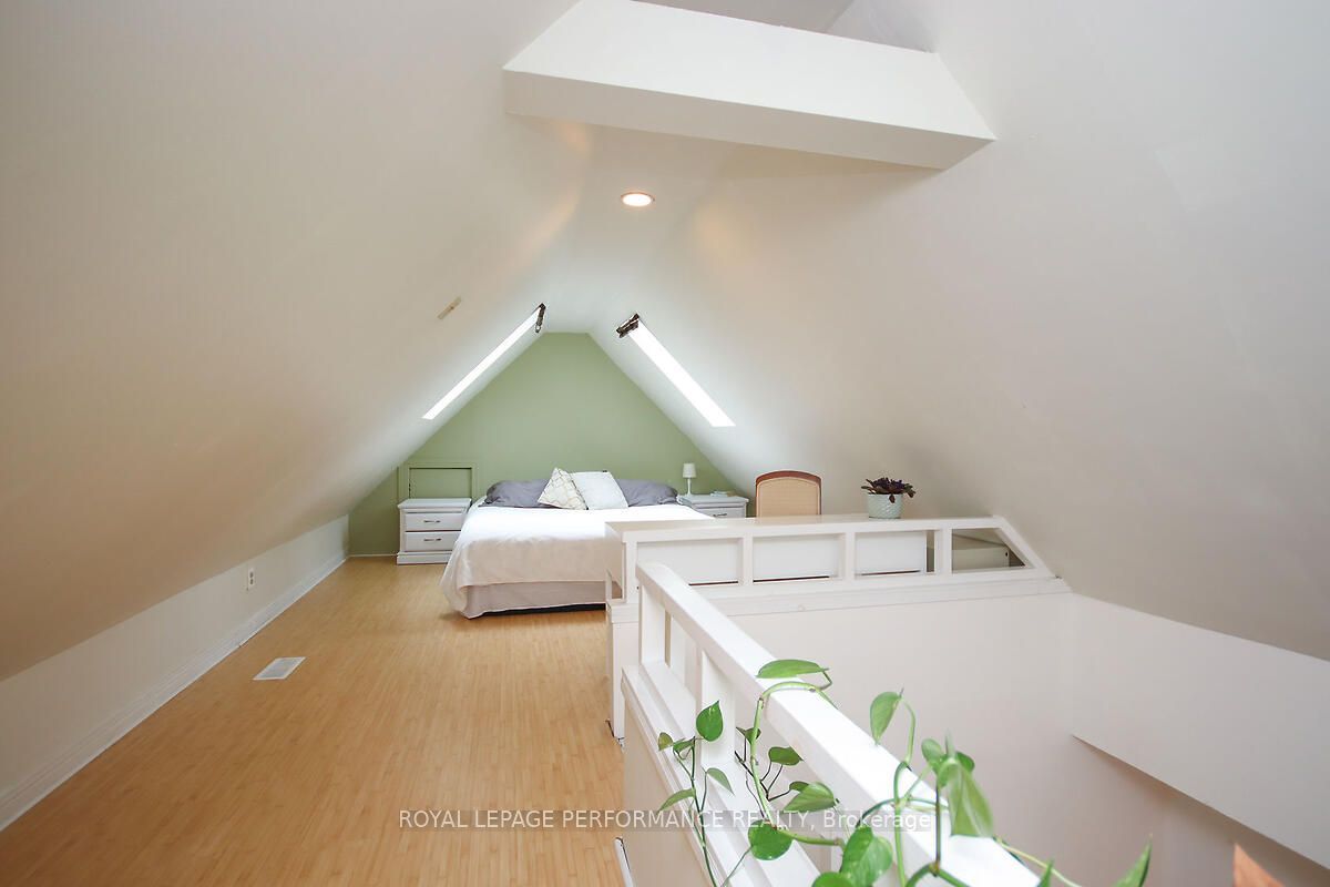 49 Bayswater Avenue Property Photo 19
