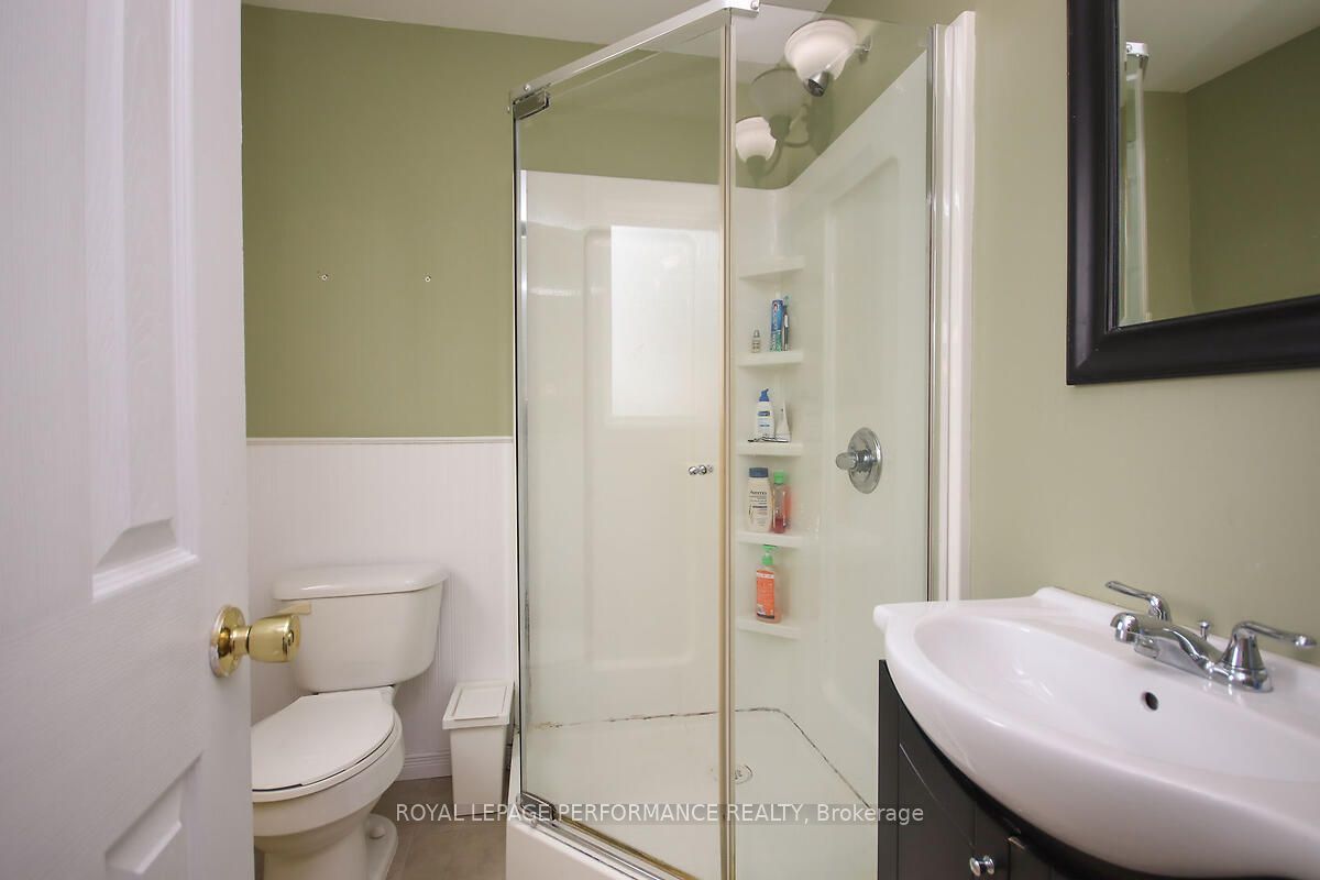 49 Bayswater Avenue Property Photo 33