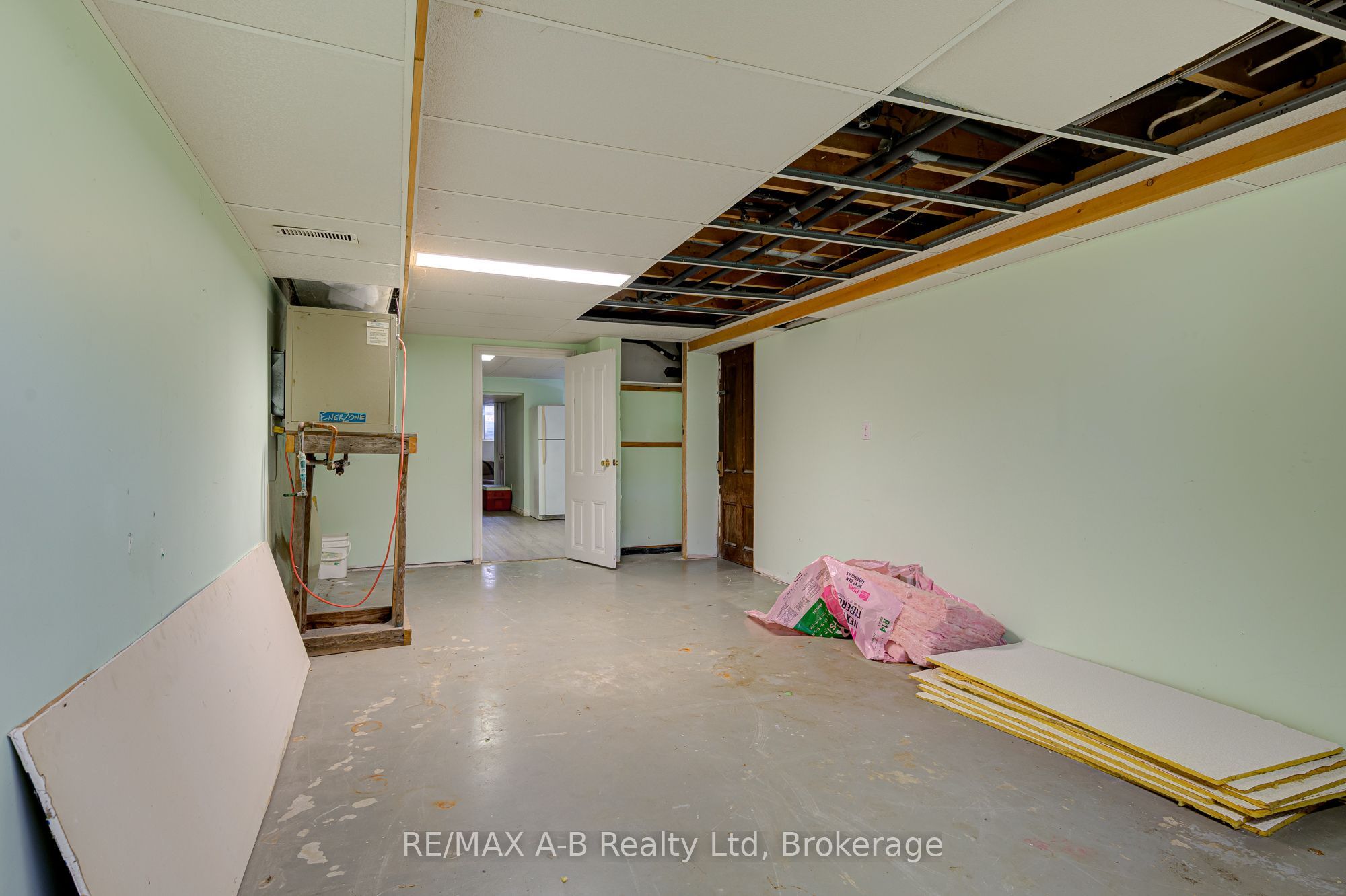 236056 23rd Line Property Photo 21