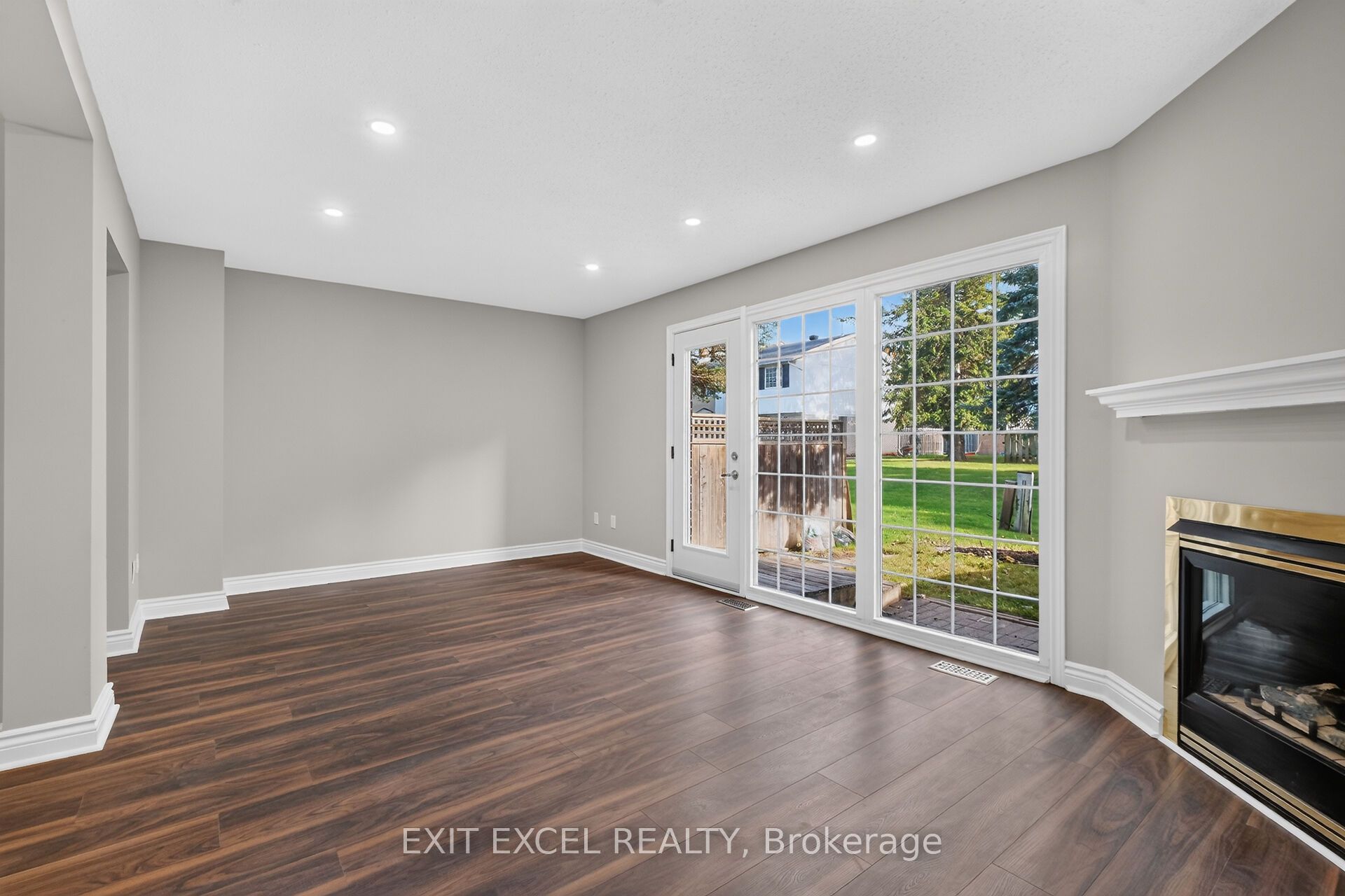 2712 Baseline Road Property Photo 8