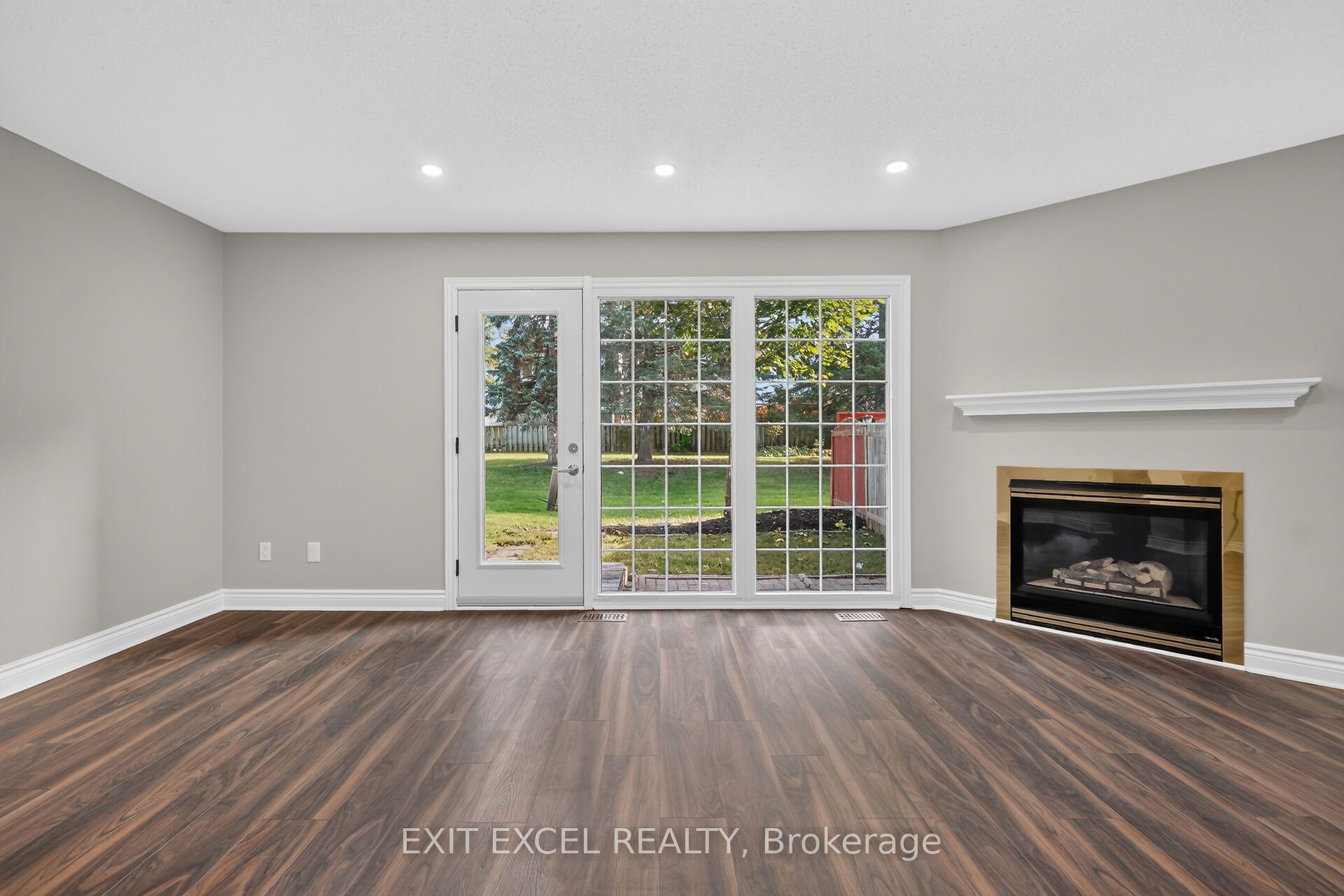 2712 Baseline Road Property Photo 9