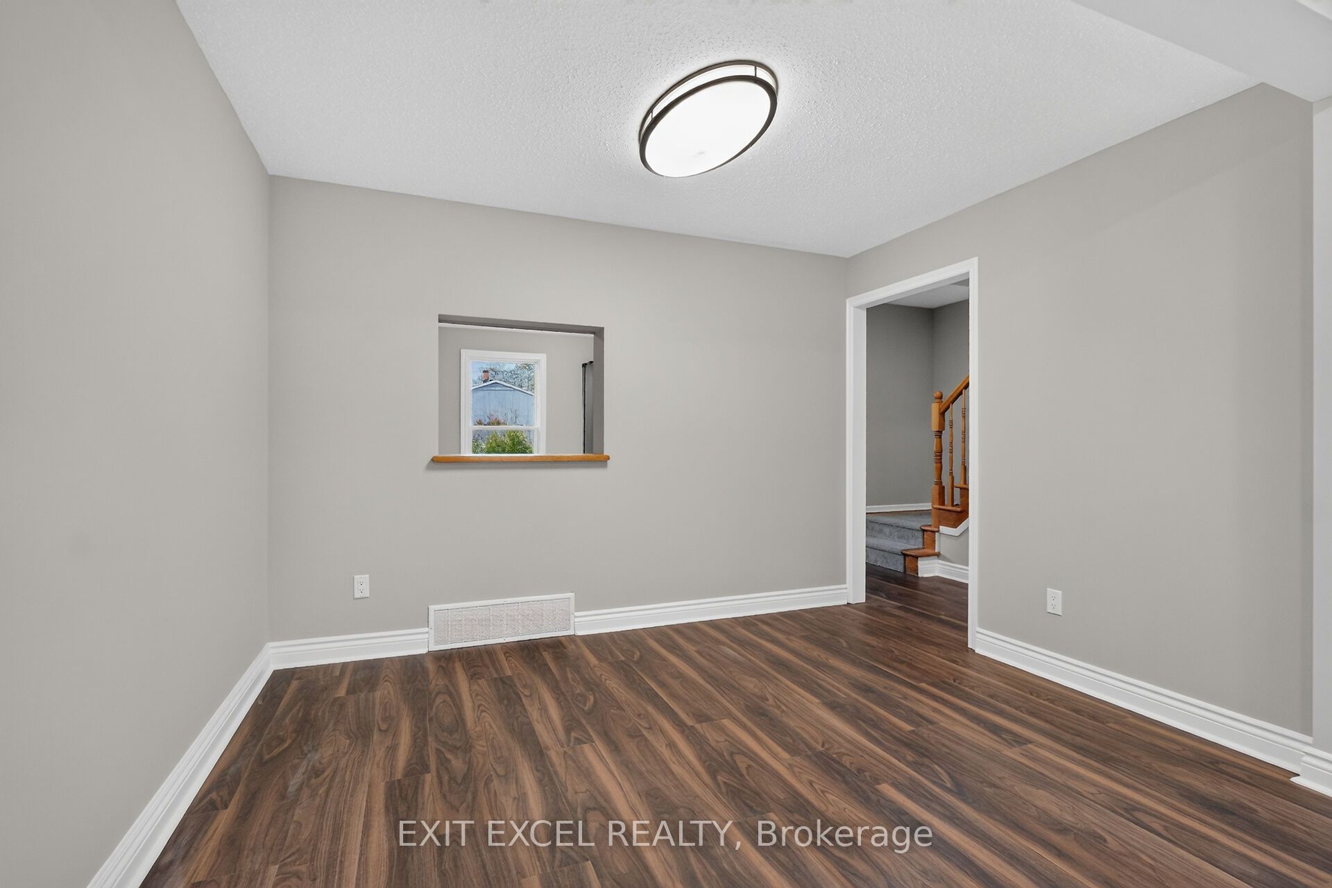 2712 Baseline Road Property Photo 12