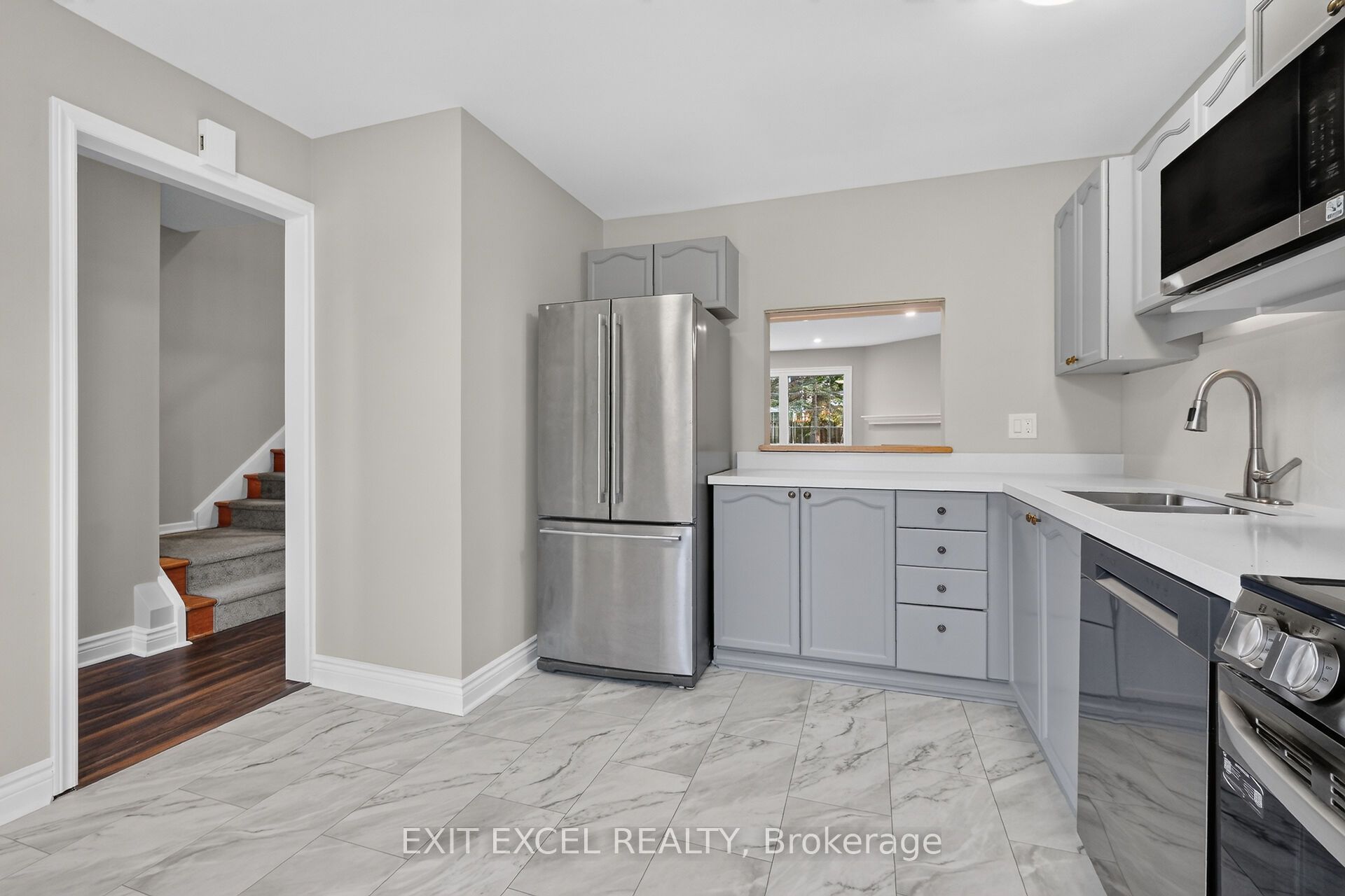 2712 Baseline Road Property Photo 19