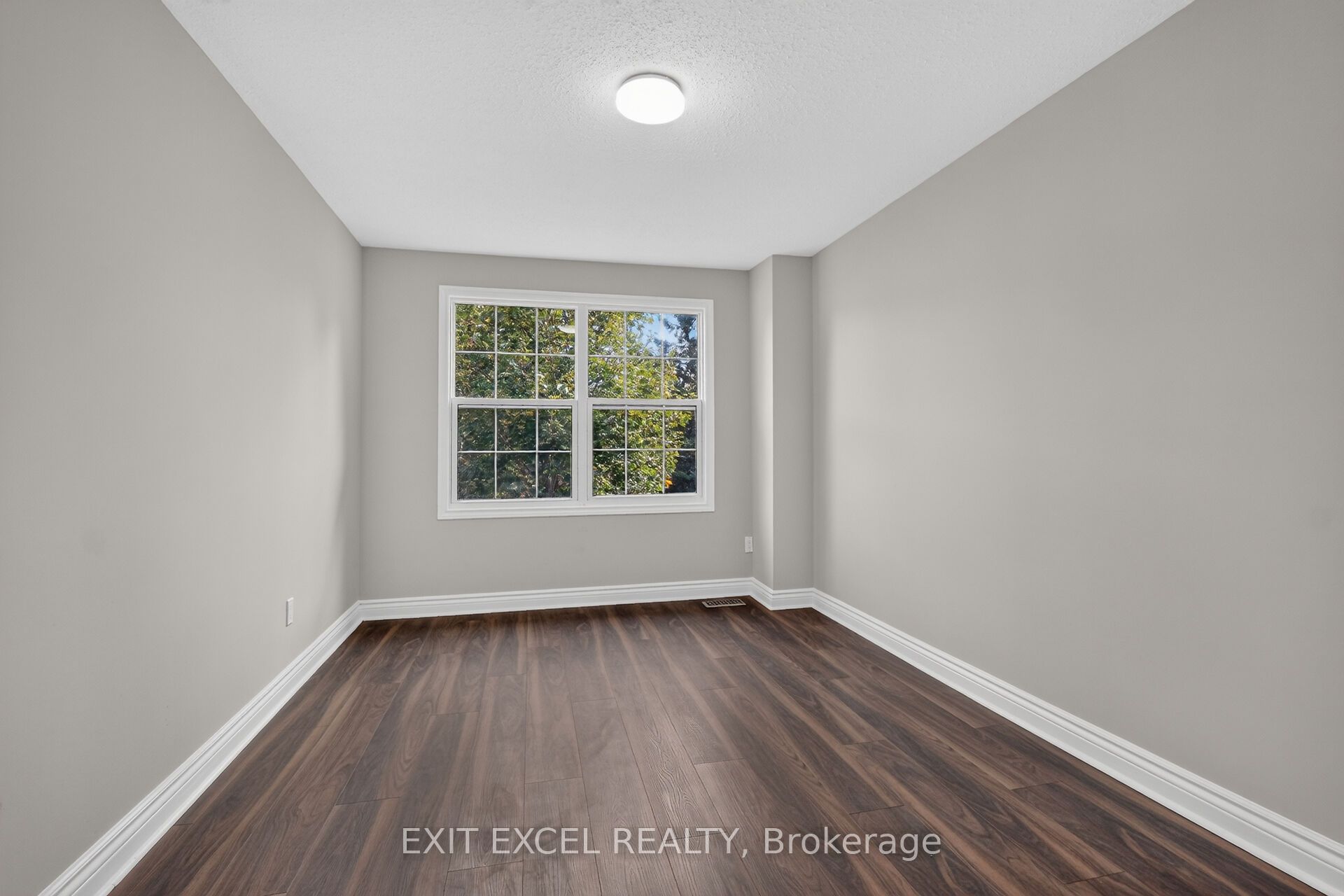 2712 Baseline Road Property Photo 26