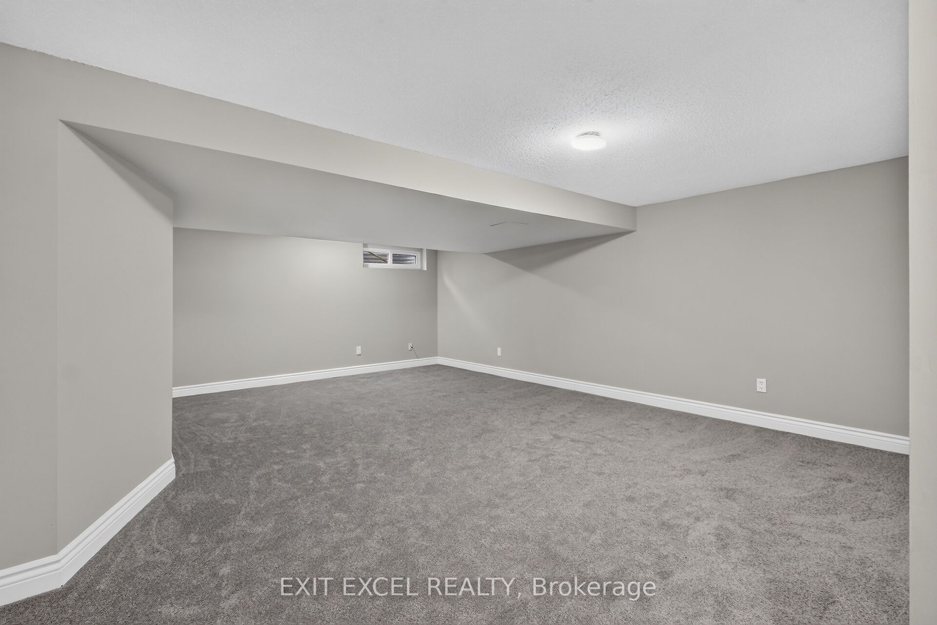 2712 Baseline Road Property Photo 37