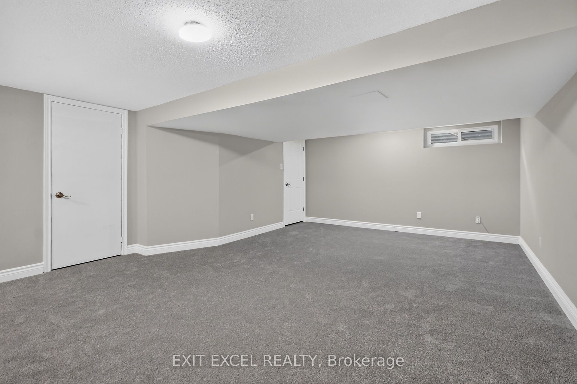 2712 Baseline Road Property Photo 39