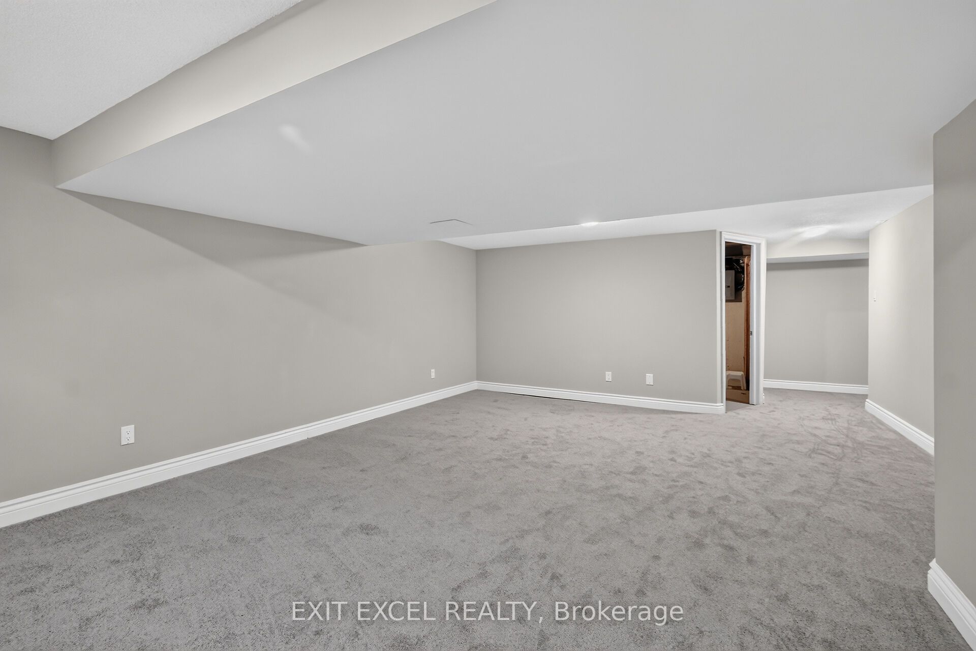 2712 Baseline Road Property Photo 41