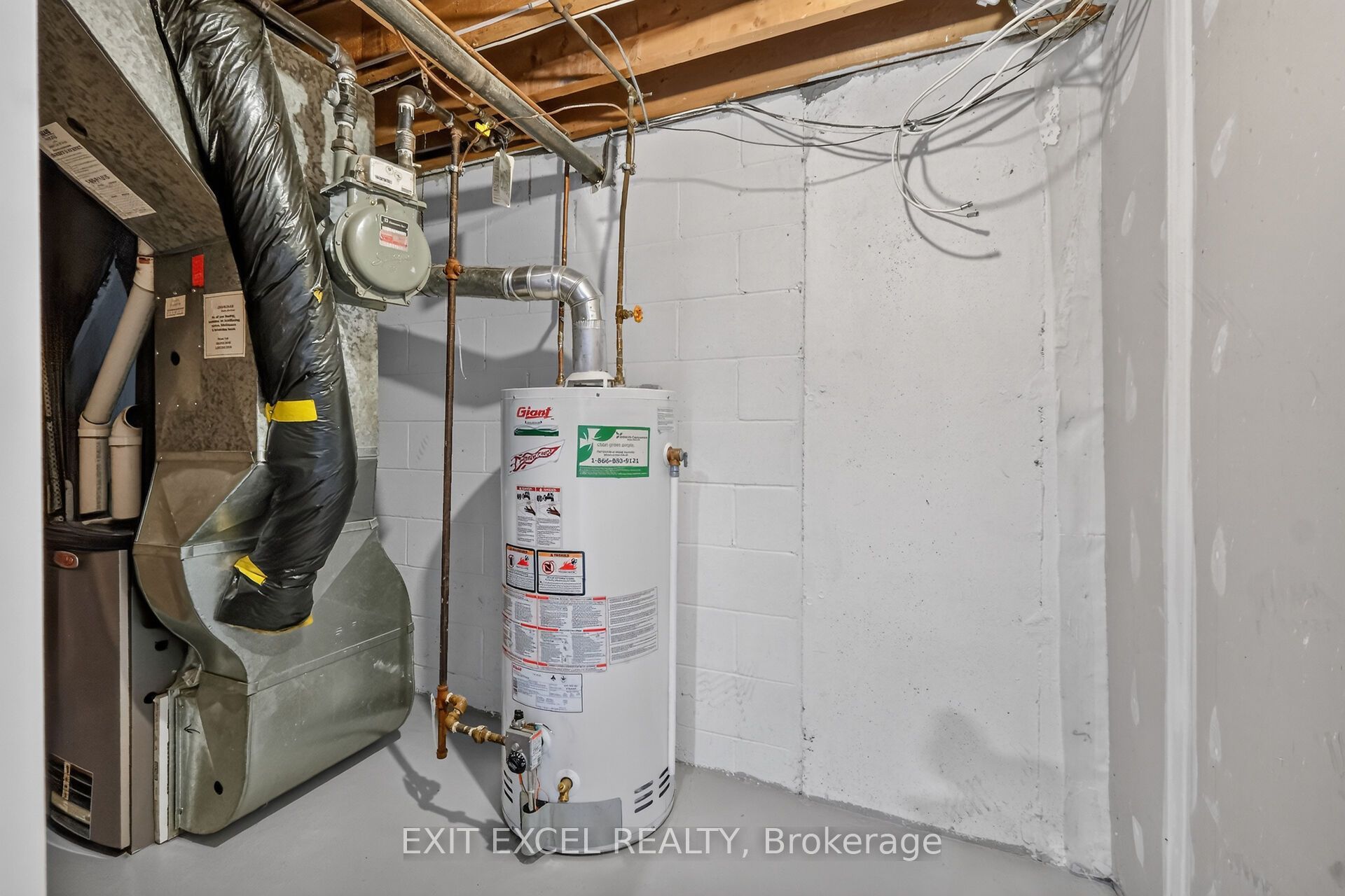 2712 Baseline Road Property Photo 42