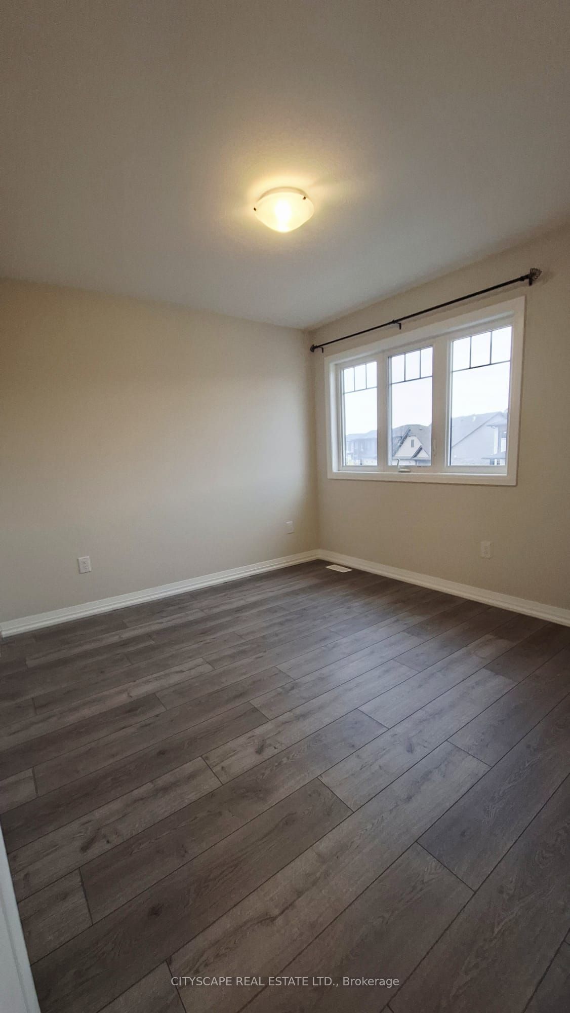 69 Bur Oak Drive Property Photo 13