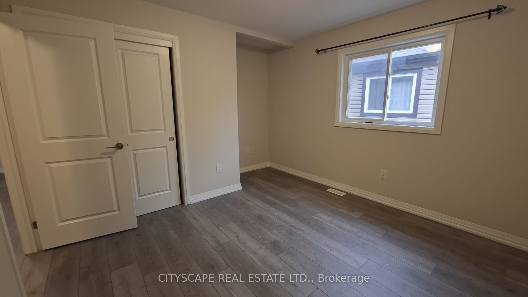69 Bur Oak Drive Property Photo 18