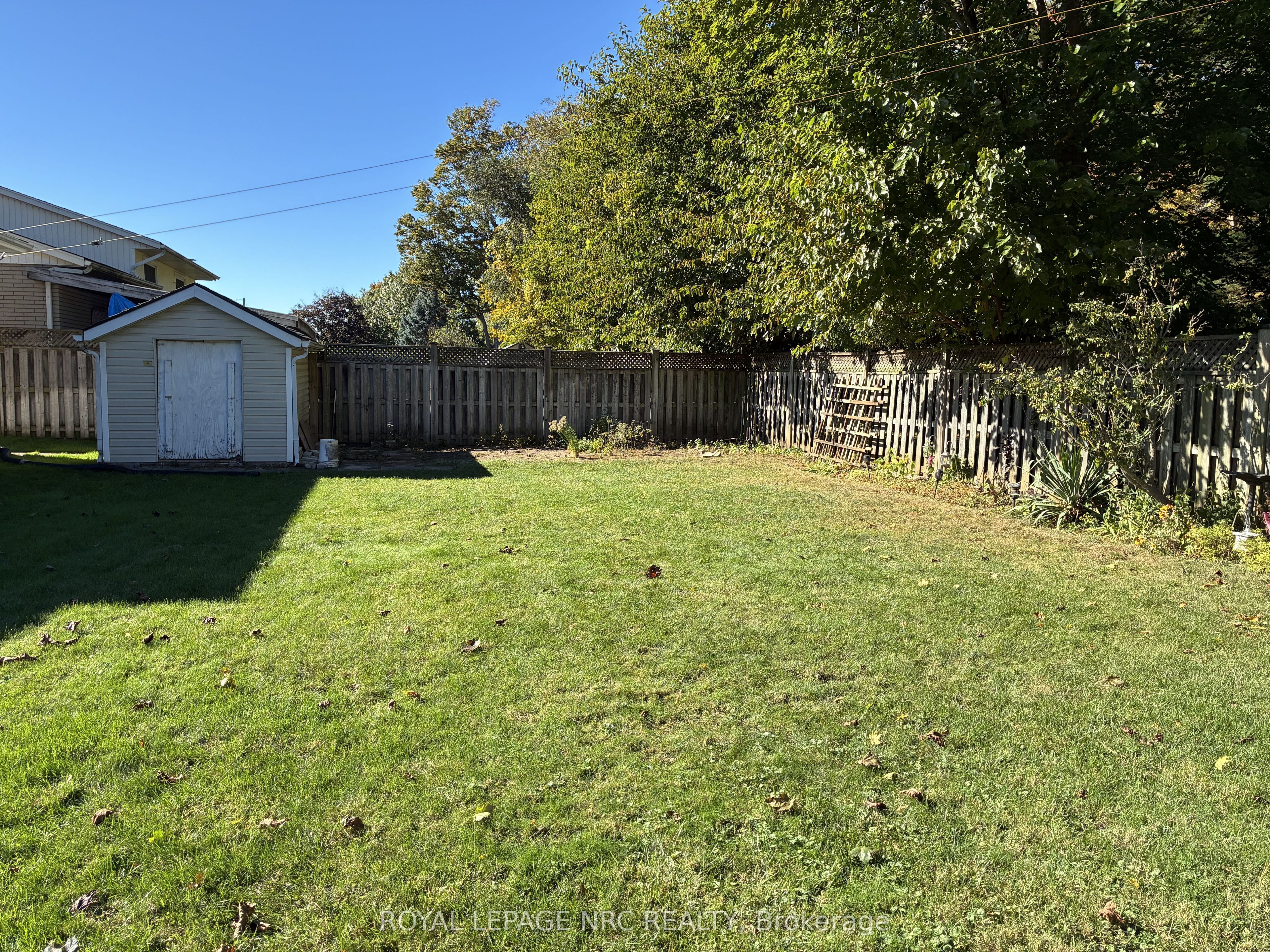 6725 Randy Drive Property Photo 4