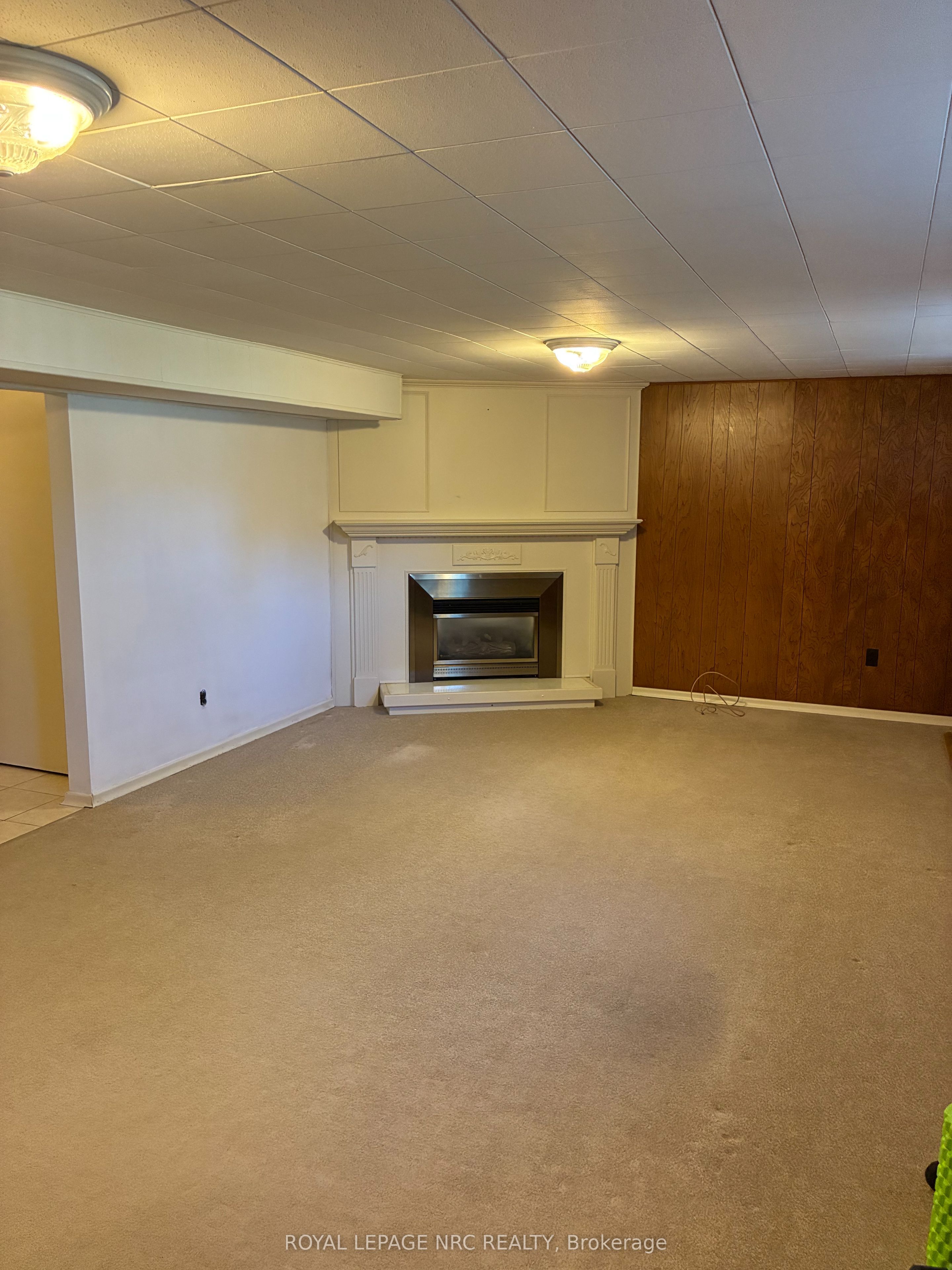6725 Randy Drive Property Photo 9