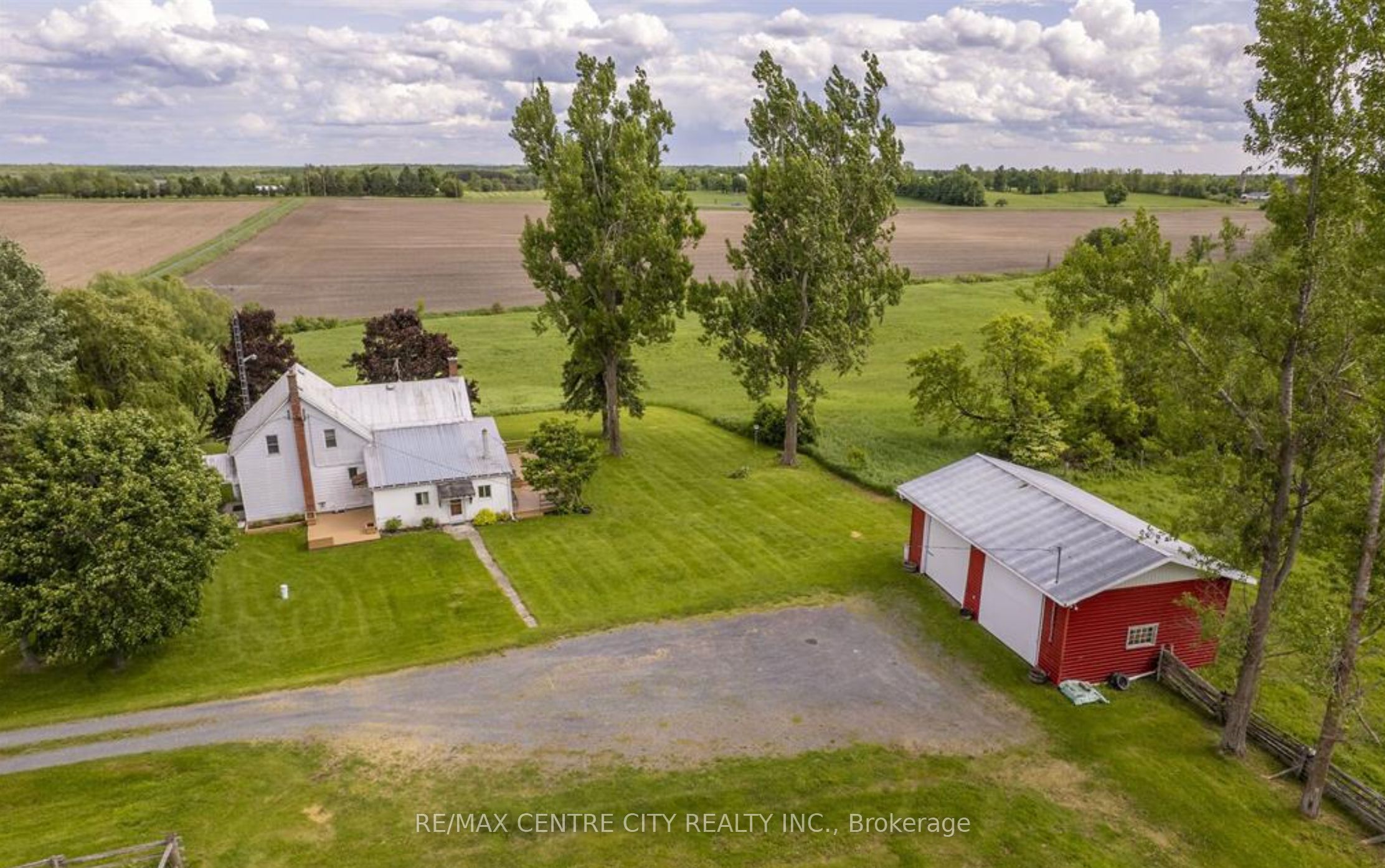 19267 County 25 Road Property Photo 7