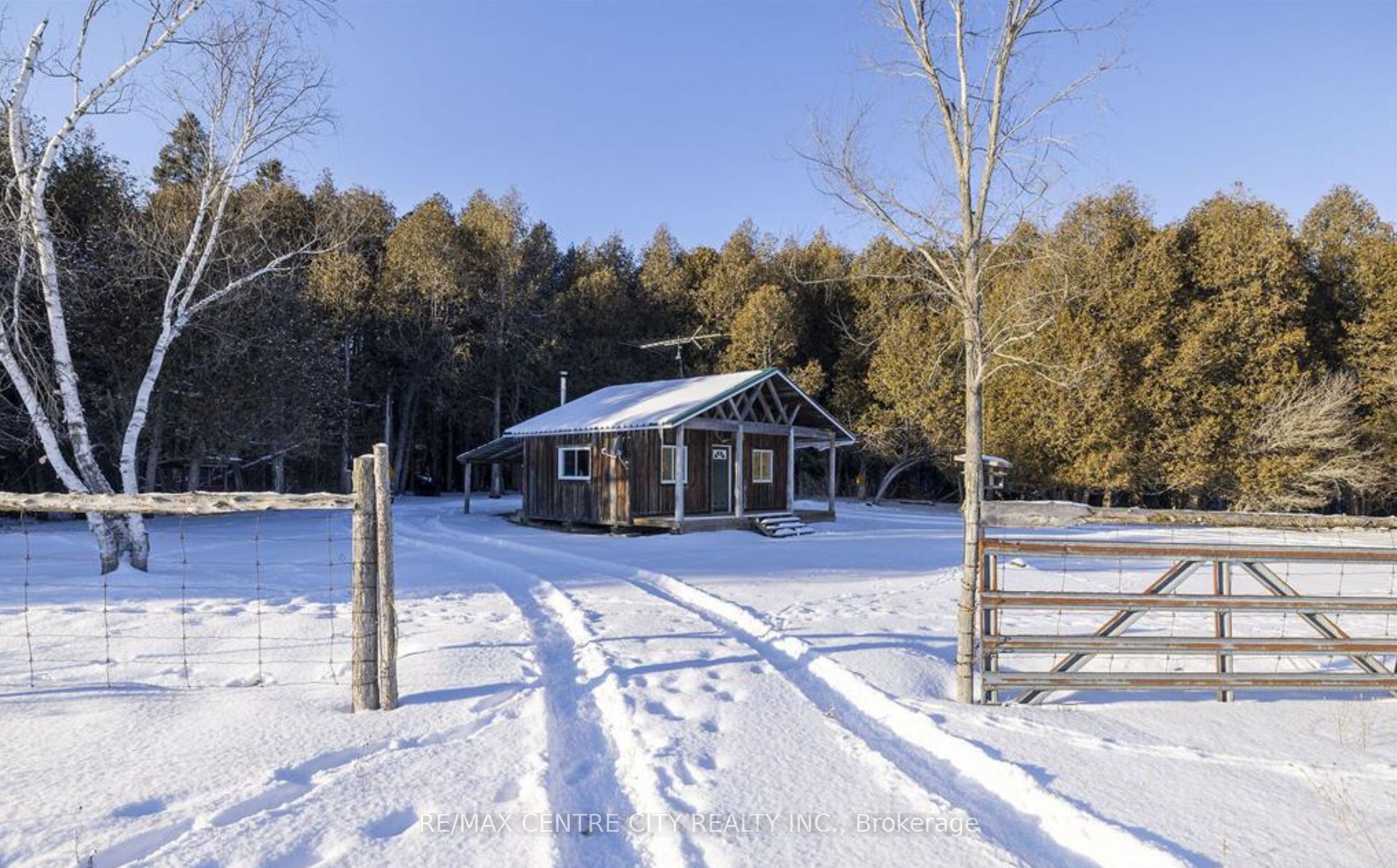 19267 County 25 Road Property Photo 12