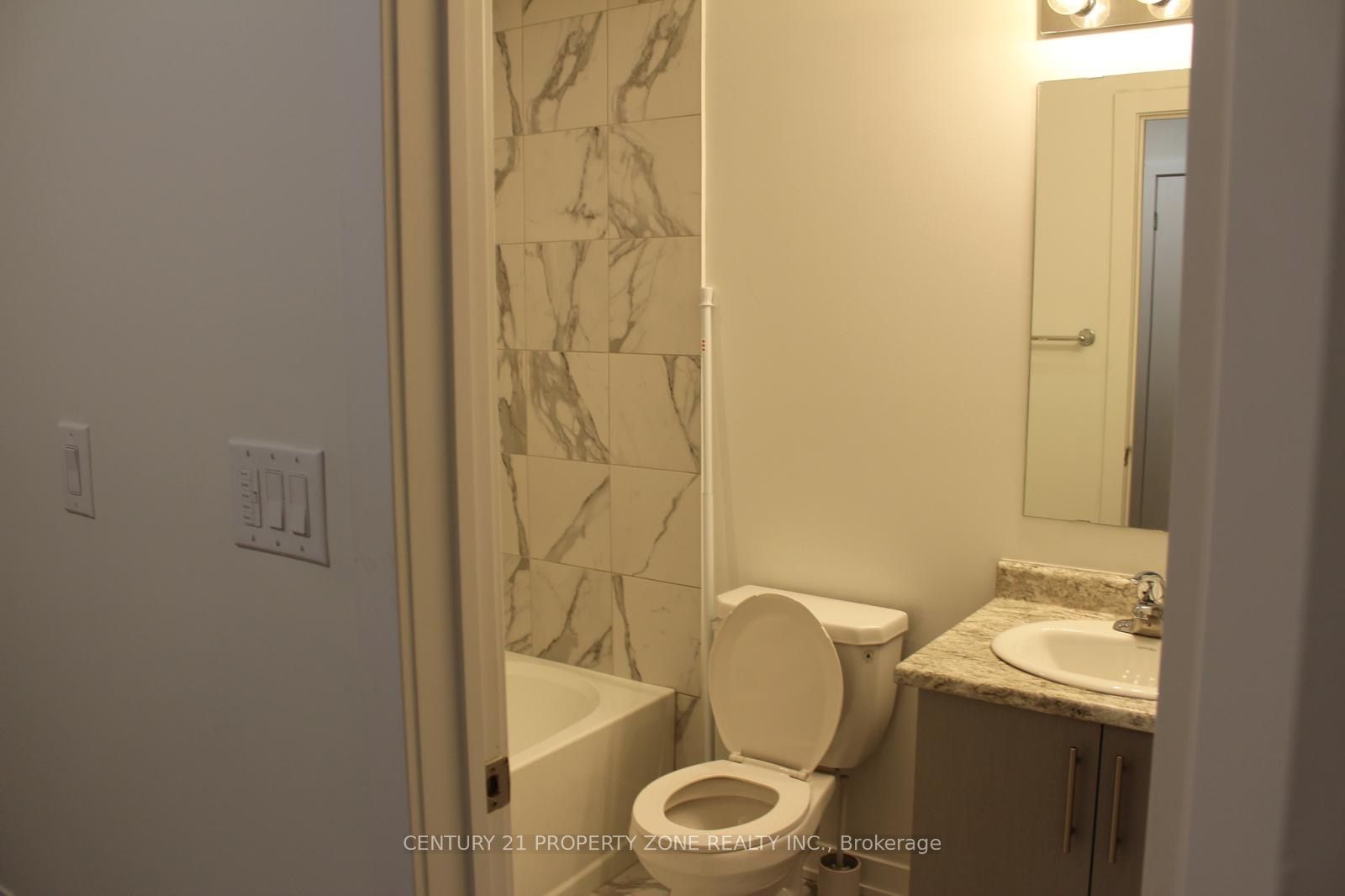 590 North Service Road 64 Property Photo 16