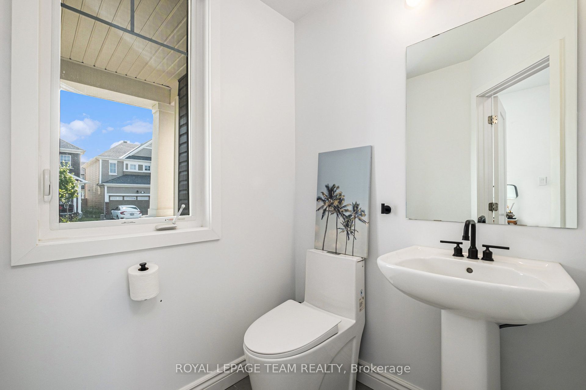 622 Malahat Way Property Photo 10