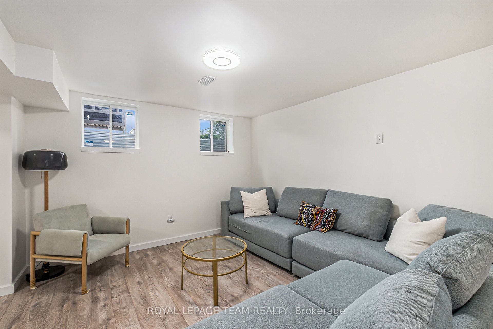622 Malahat Way Property Photo 23