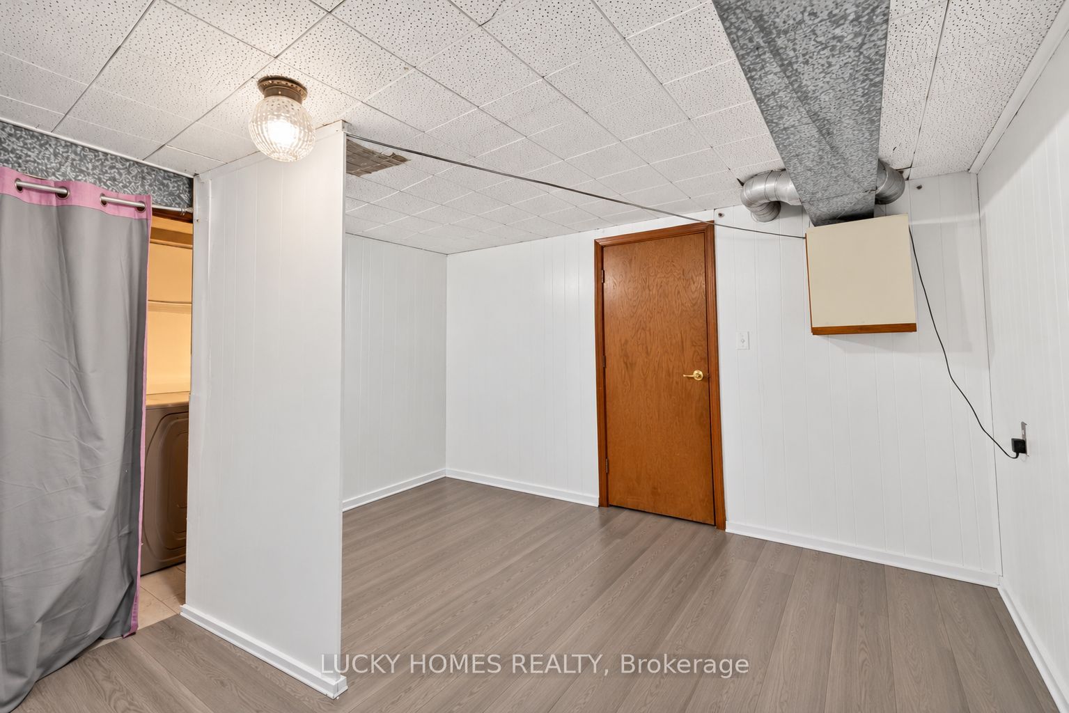 3061 Lloyd George Boulevard Property Photo 43