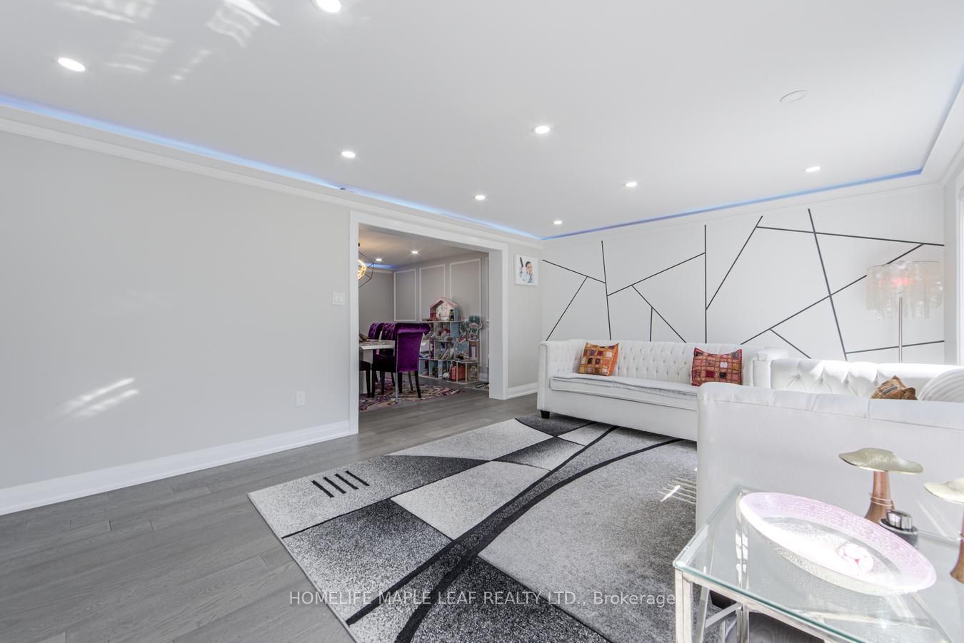 425279 25 Side Road Property Photo 8