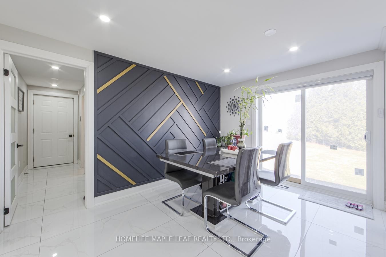 425279 25 Side Road Property Photo 15