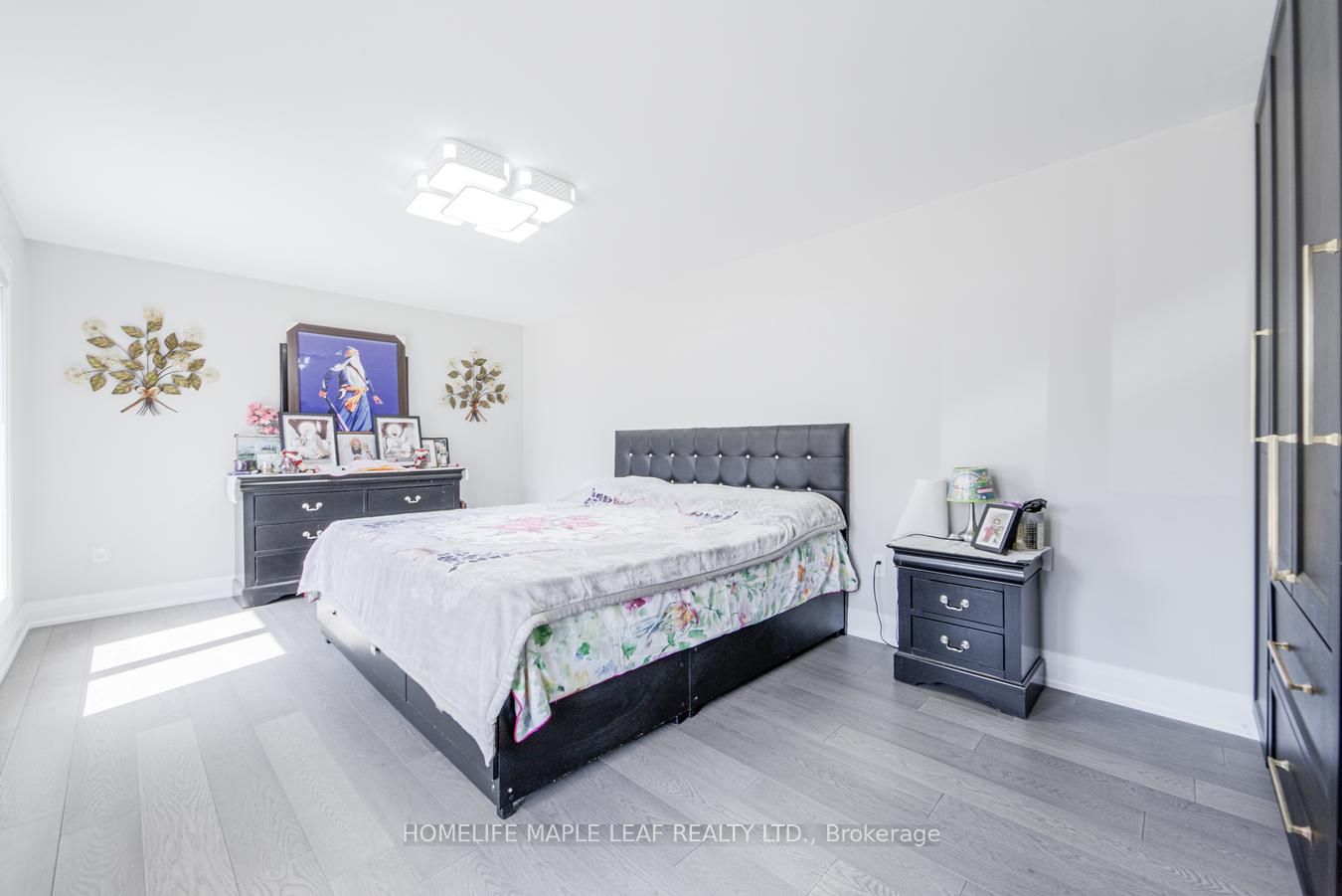 425279 25 Side Road Property Photo 28