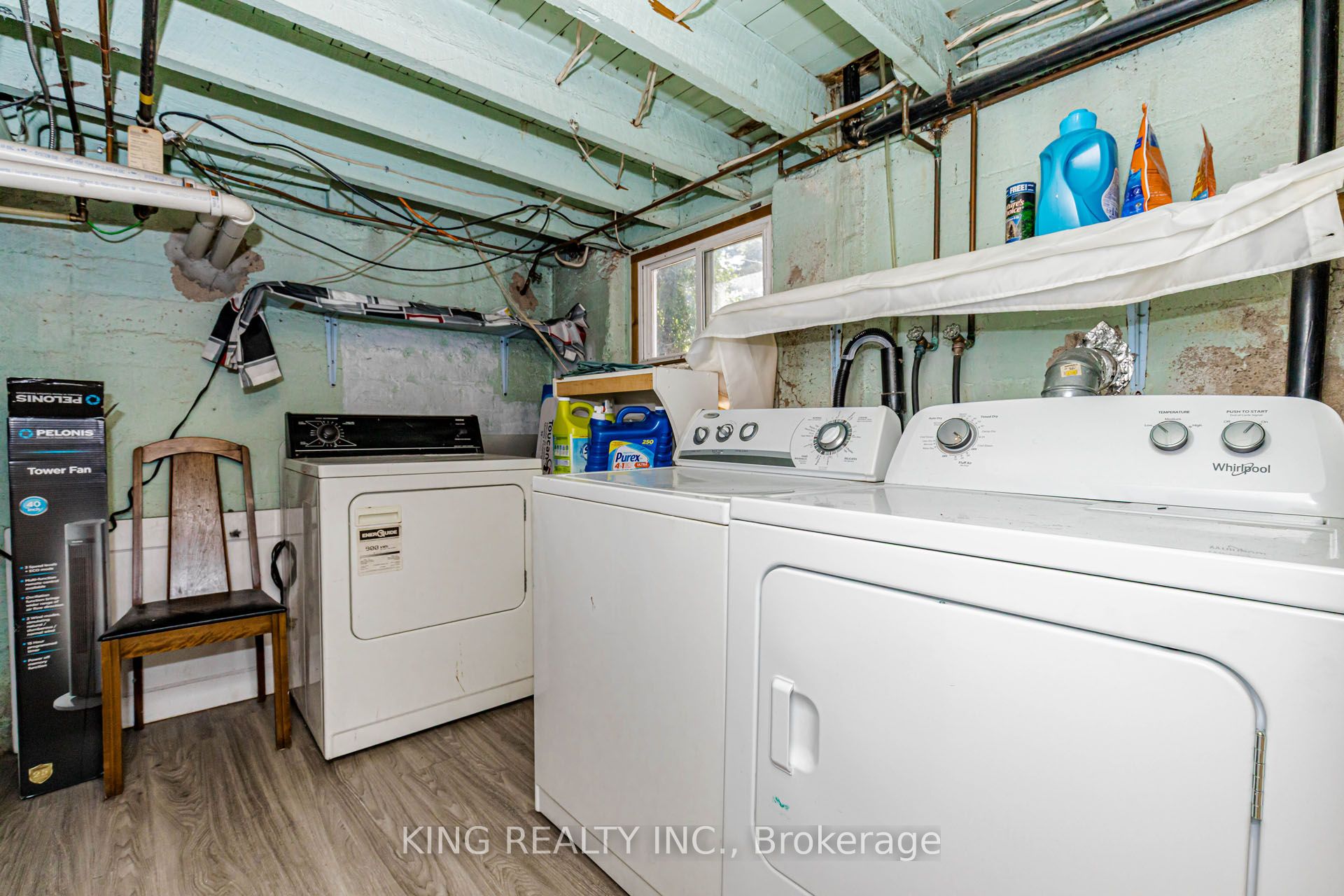 1177 King Street W Property Photo 17