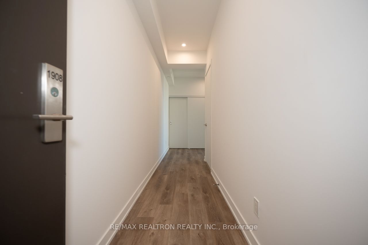 91 John Street N 1908 Property Photo 2