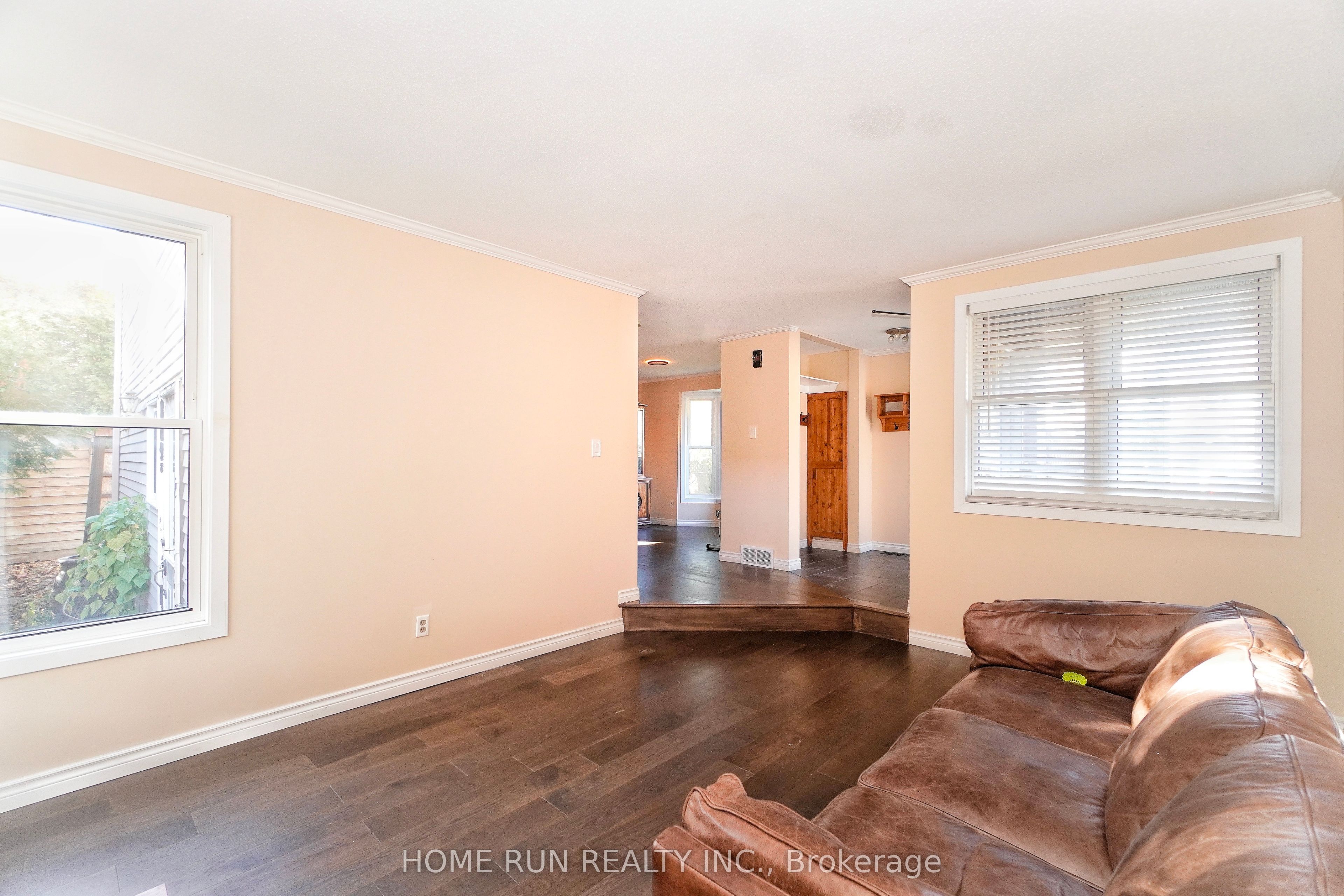 1484 Forest Valley Drive Property Photo 7