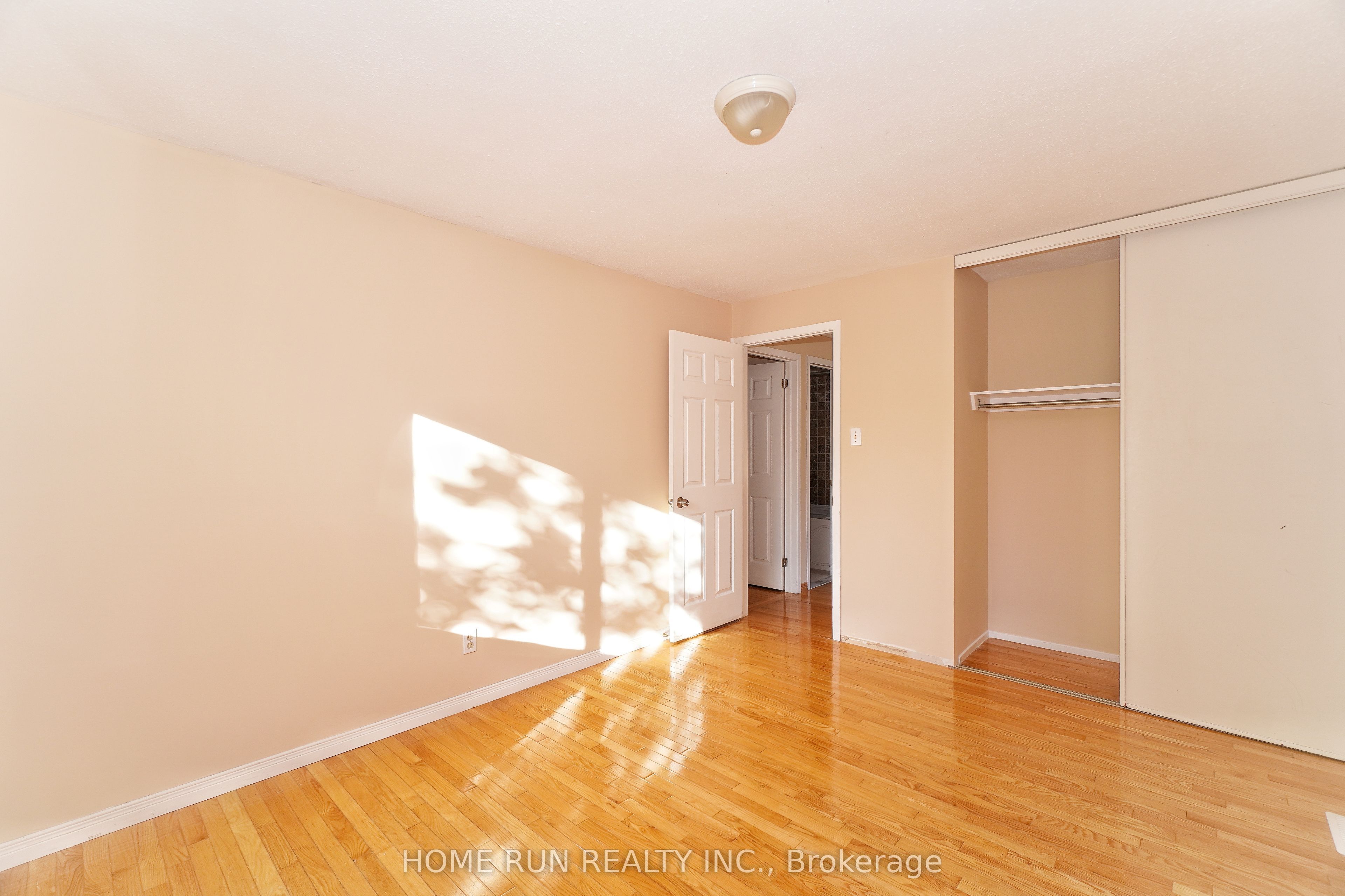 1484 Forest Valley Drive Property Photo 28