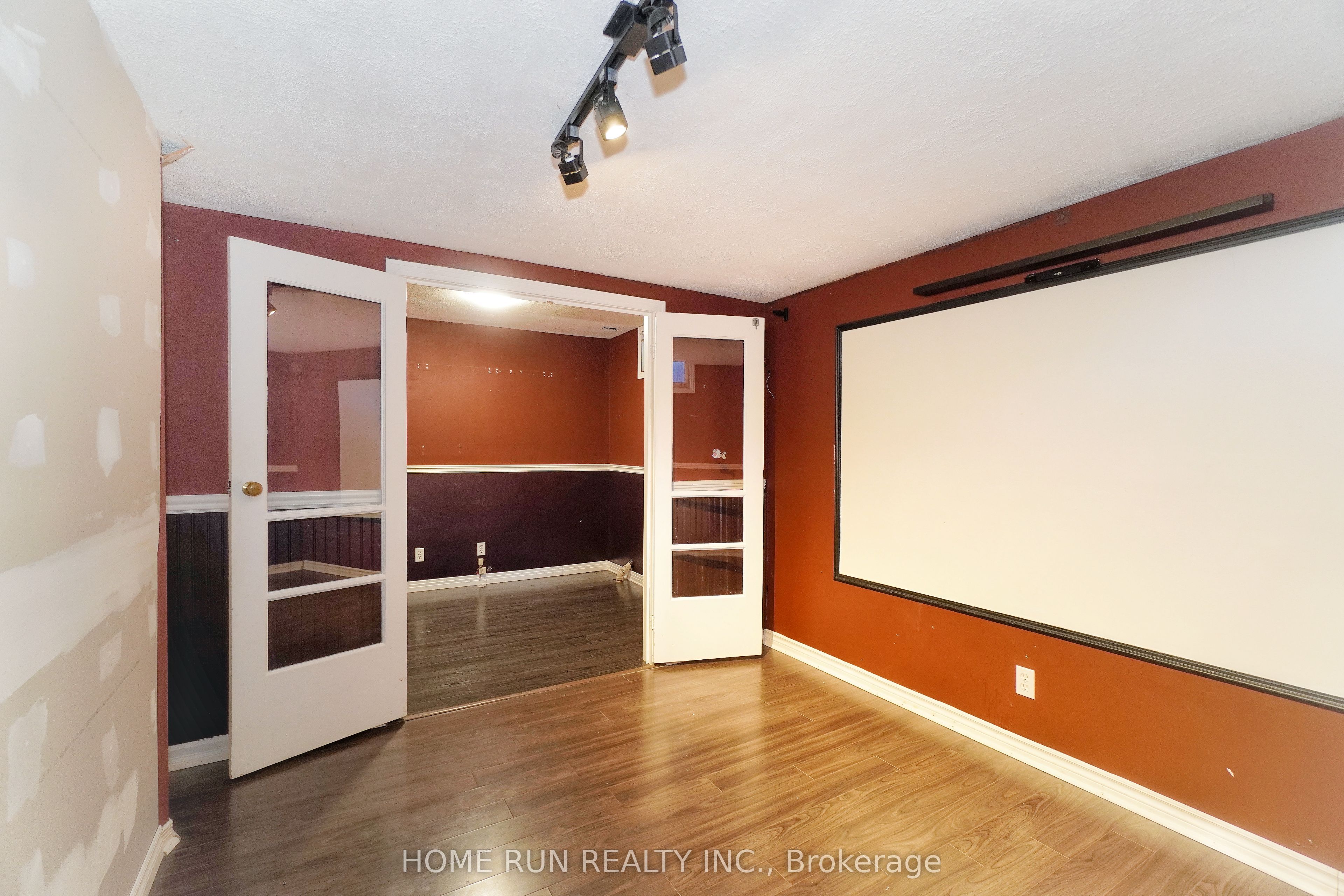 1484 Forest Valley Drive Property Photo 37