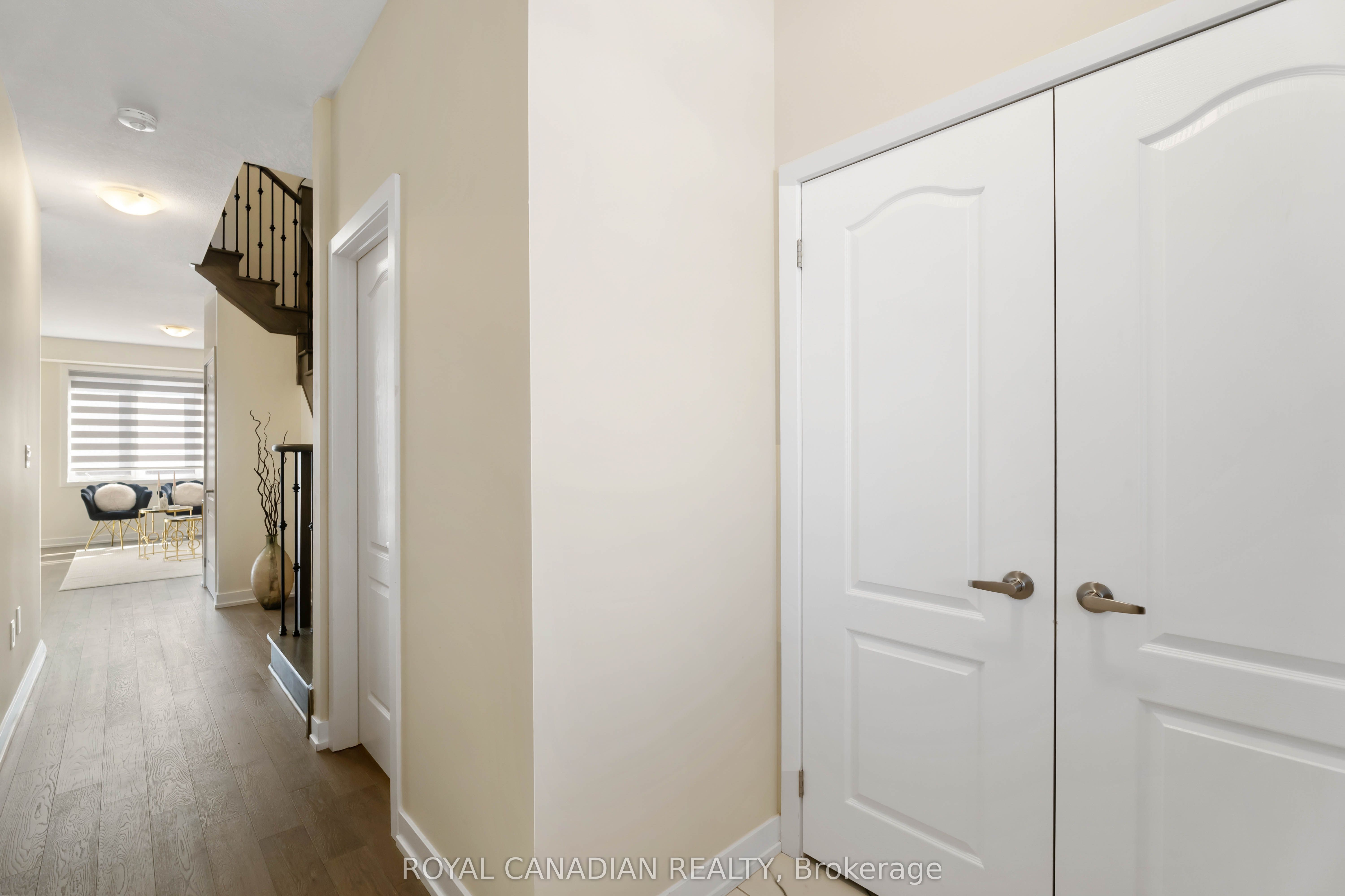 10 Lemon Avenue Property Photo 4