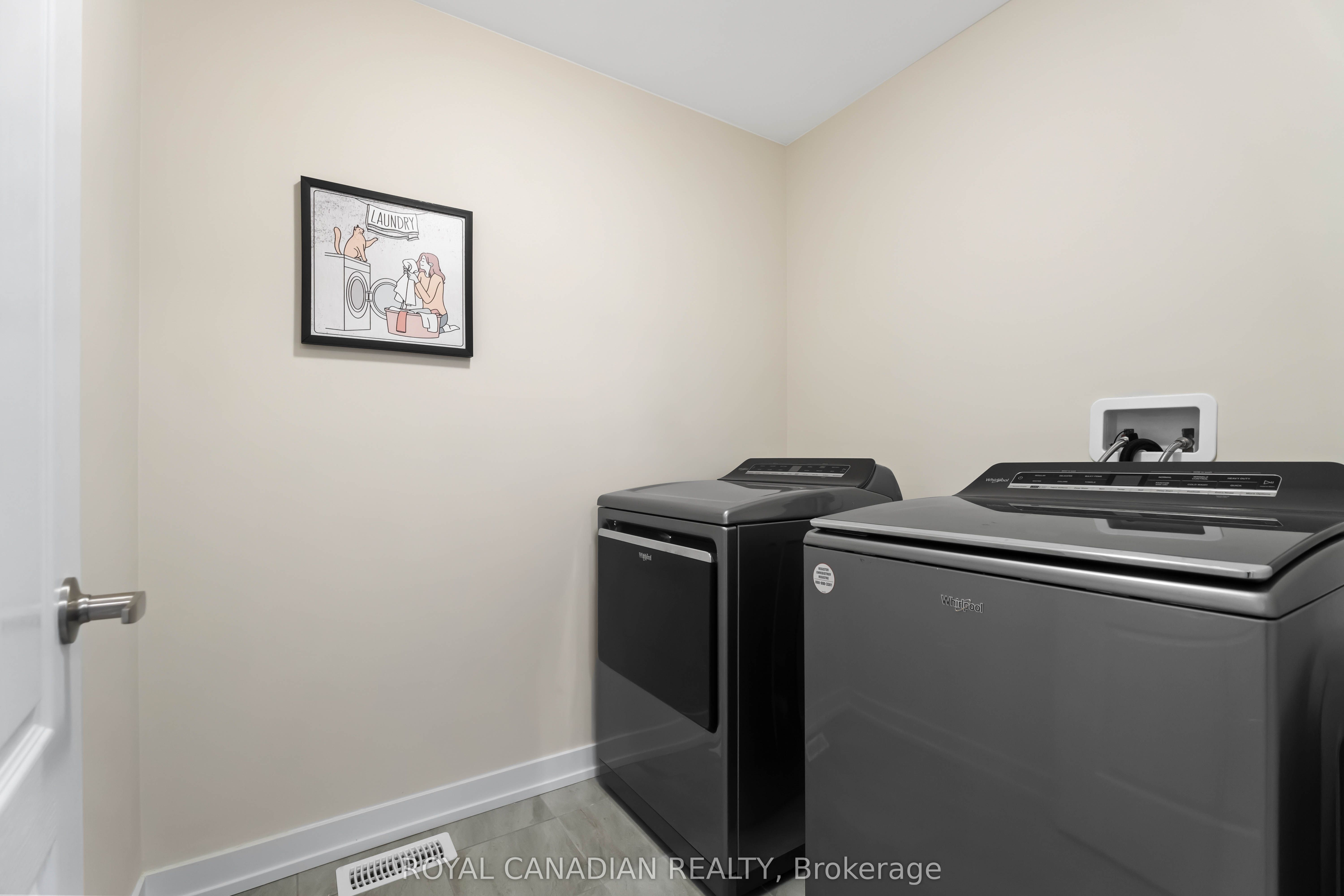 10 Lemon Avenue Property Photo 28