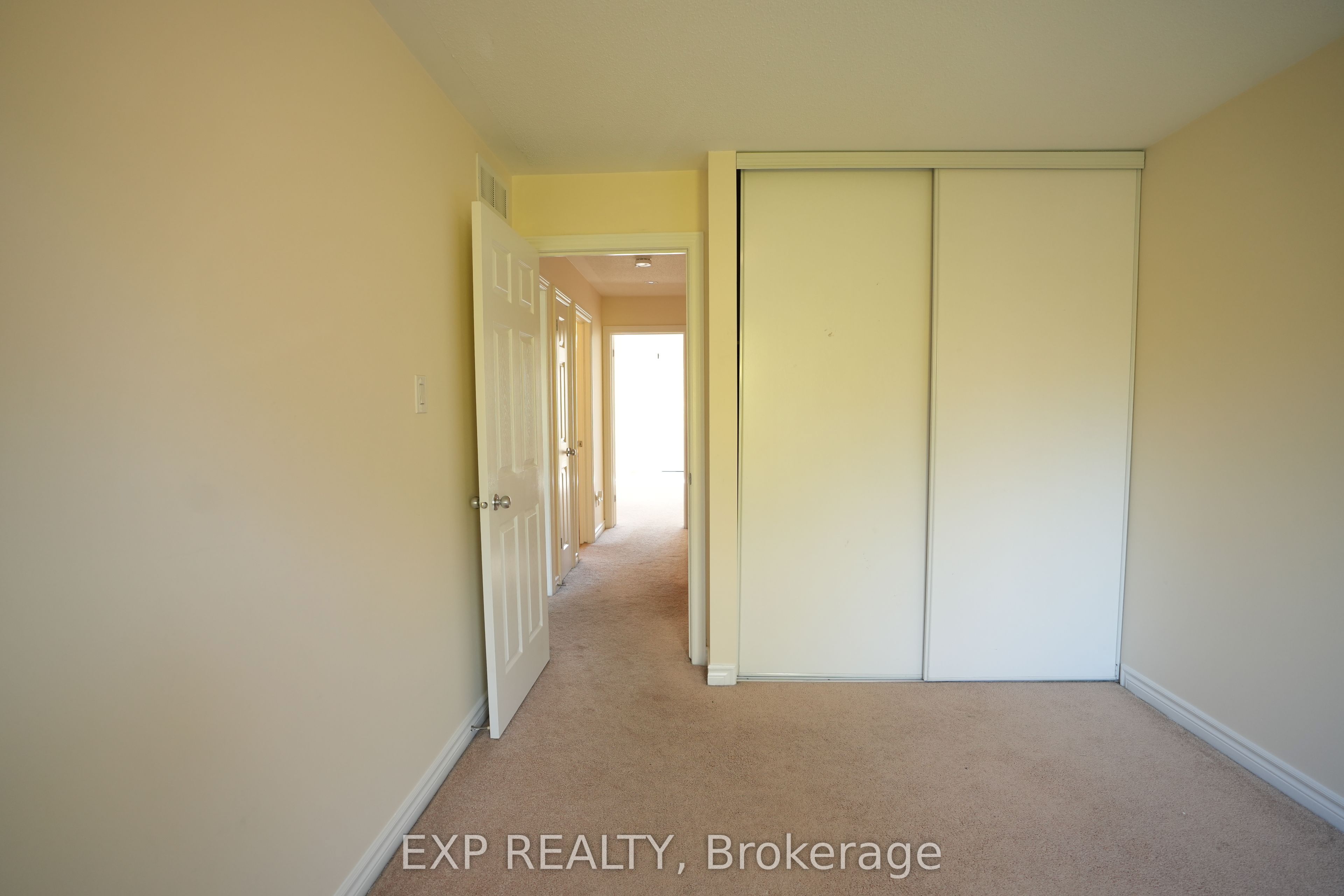 338 Forestbrook Street Property Photo 8