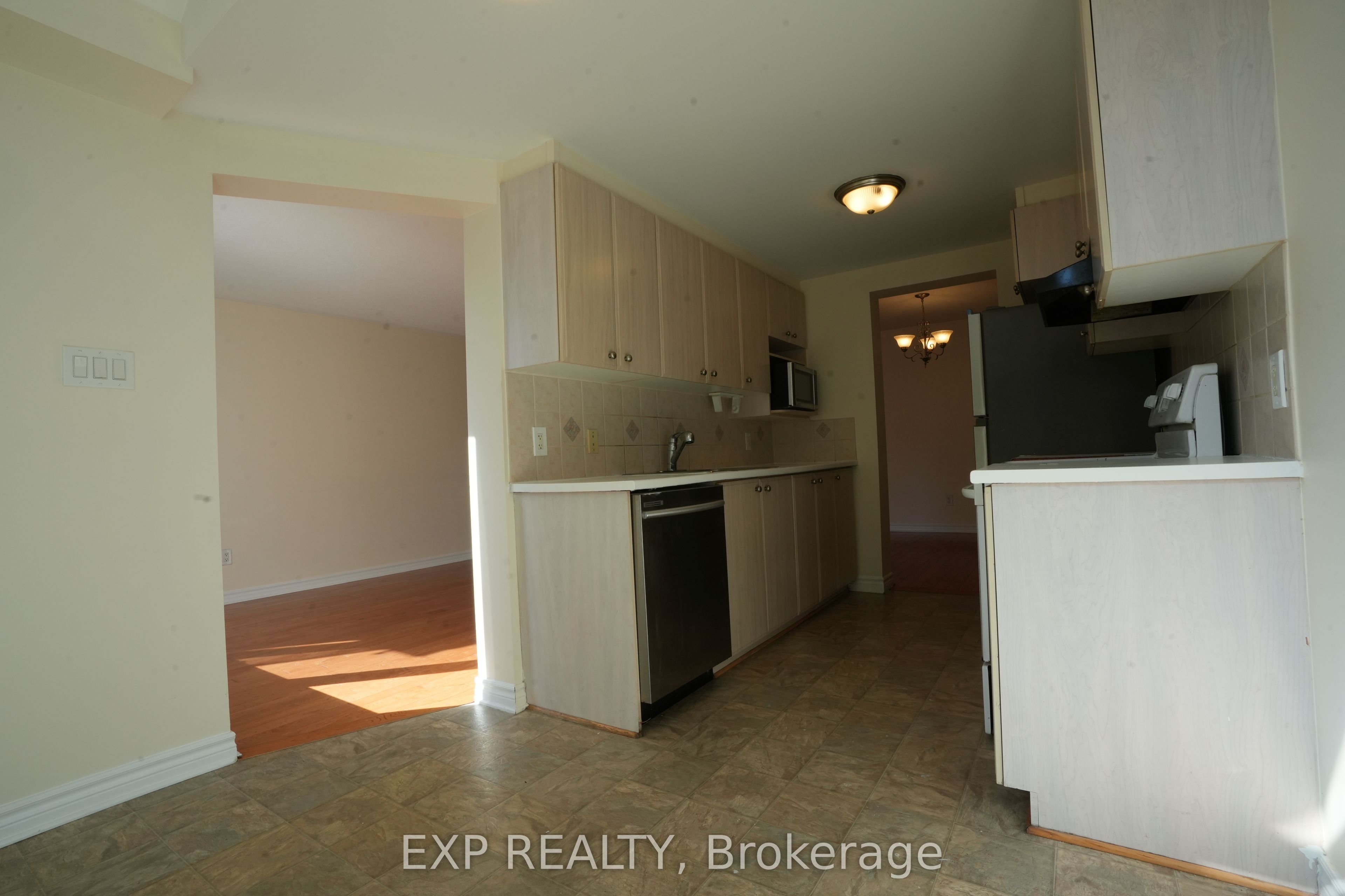 338 Forestbrook Street Property Photo 28