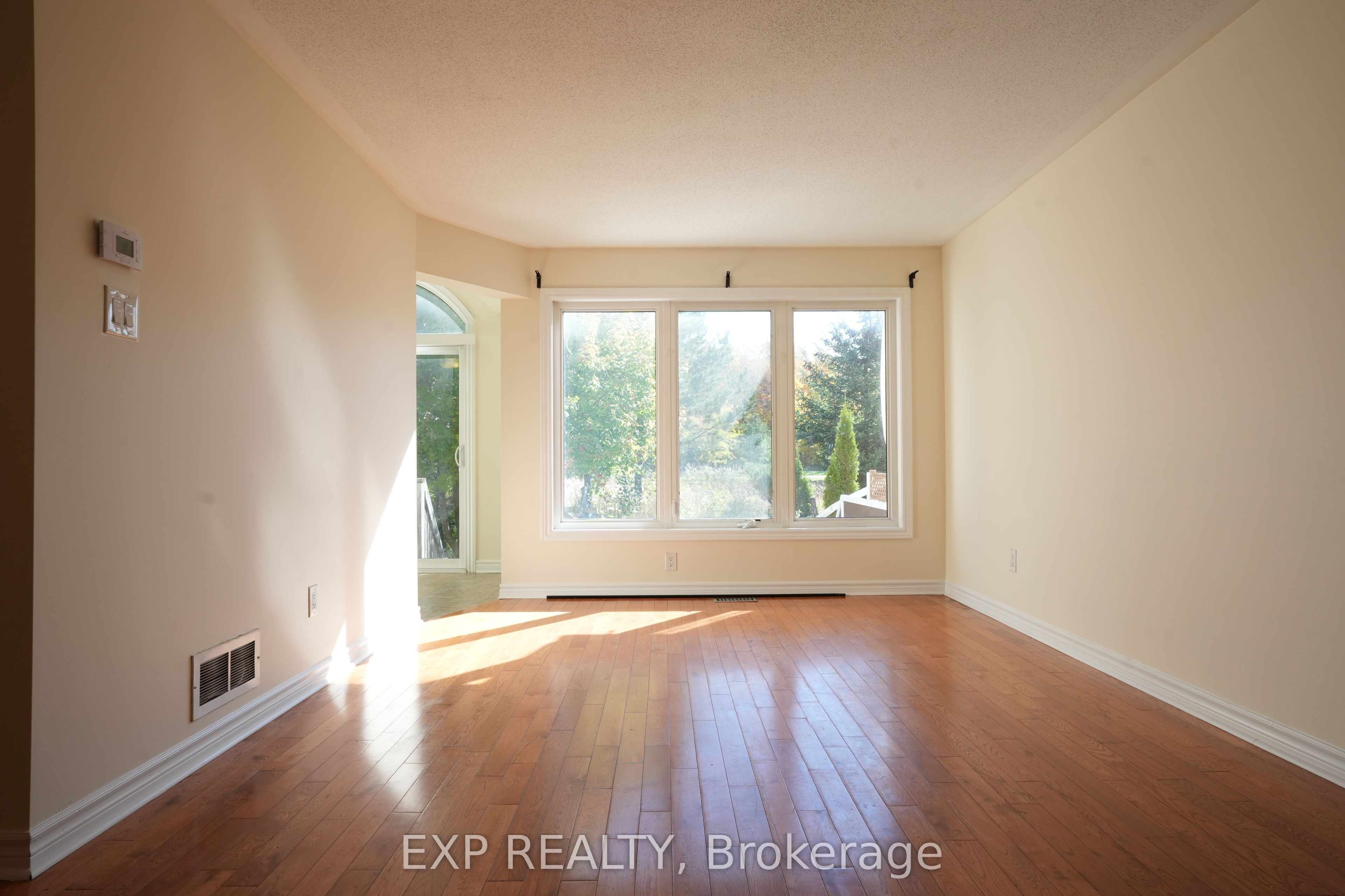338 Forestbrook Street Property Photo 30
