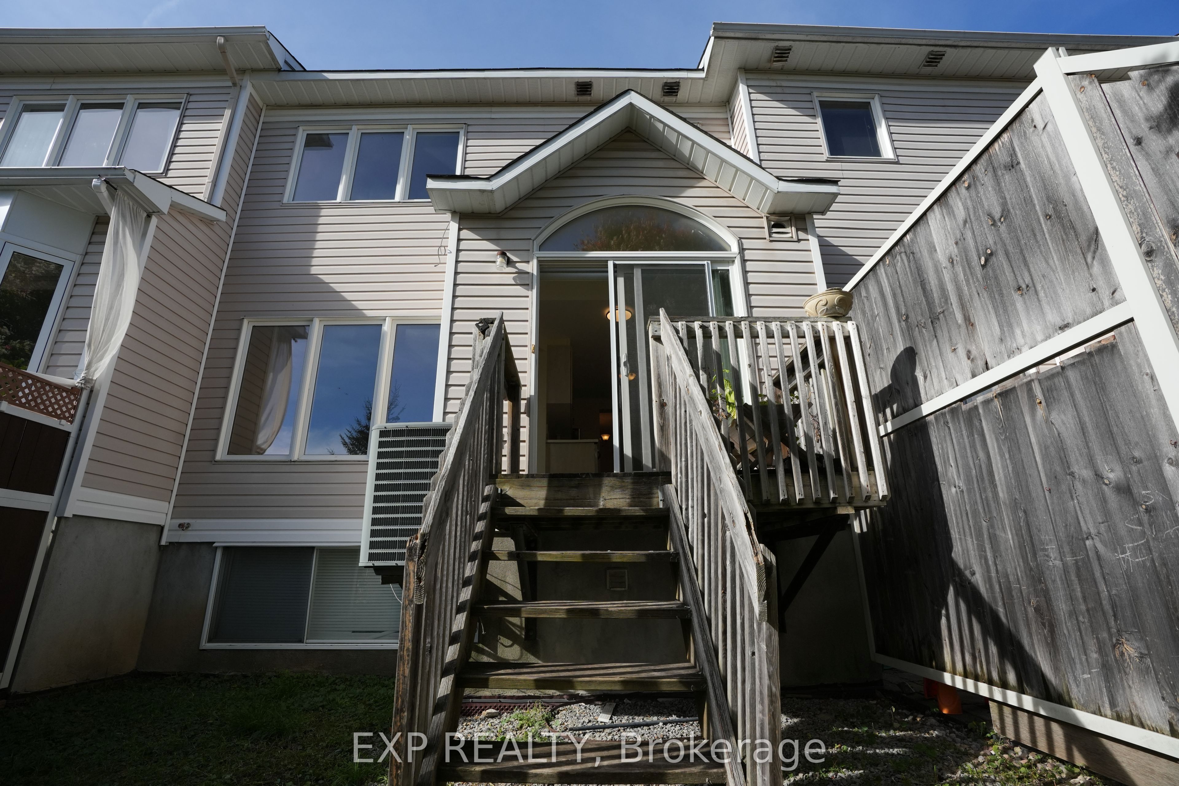 338 Forestbrook Street Property Photo 37