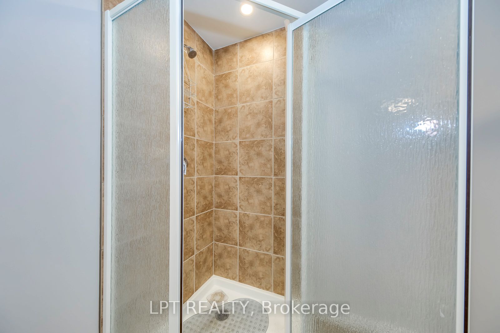 10 Fallowfield Drive 6 Property Photo 38
