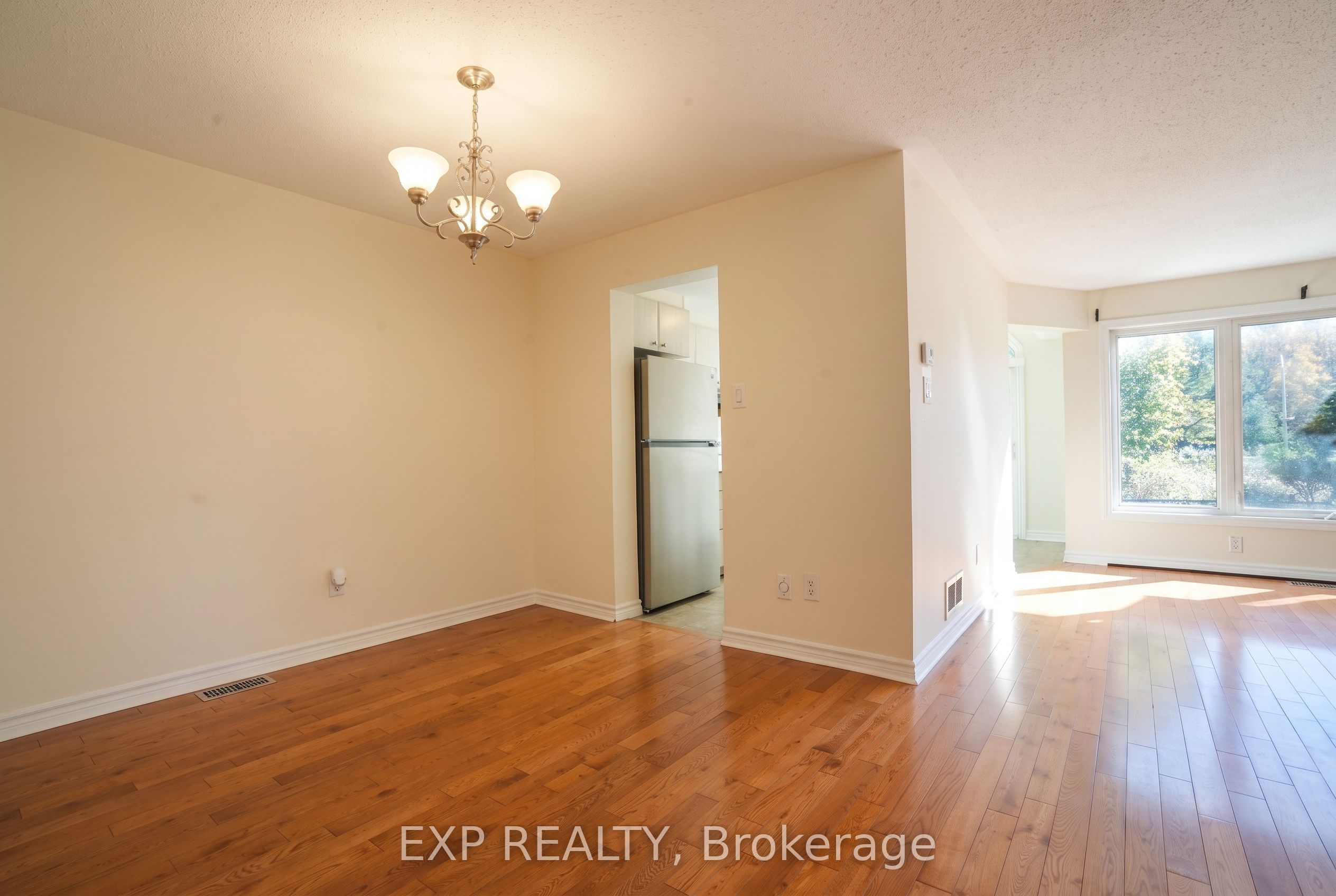 338 Forestbrook Street Property Photo 3