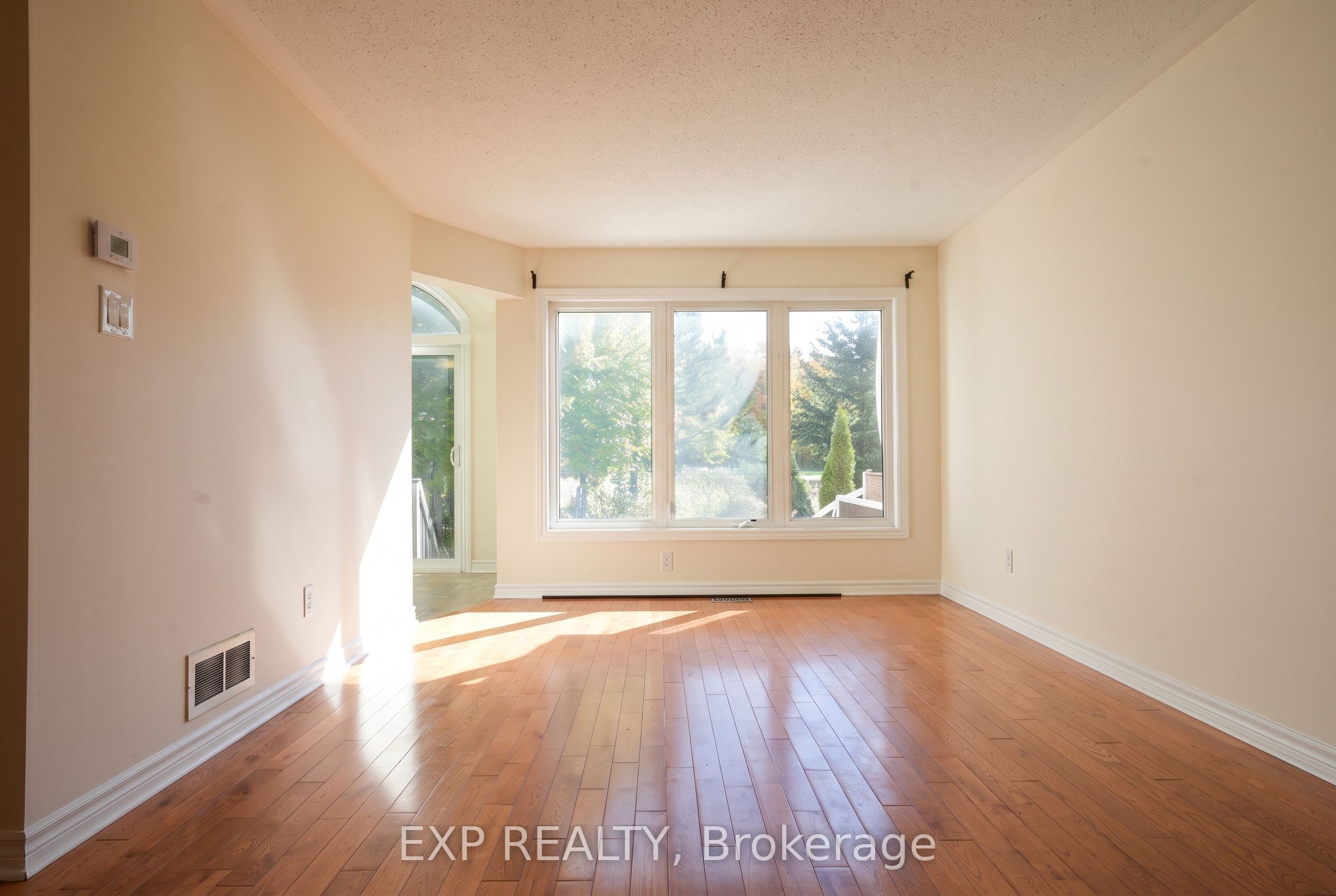 338 Forestbrook Street Property Photo 16