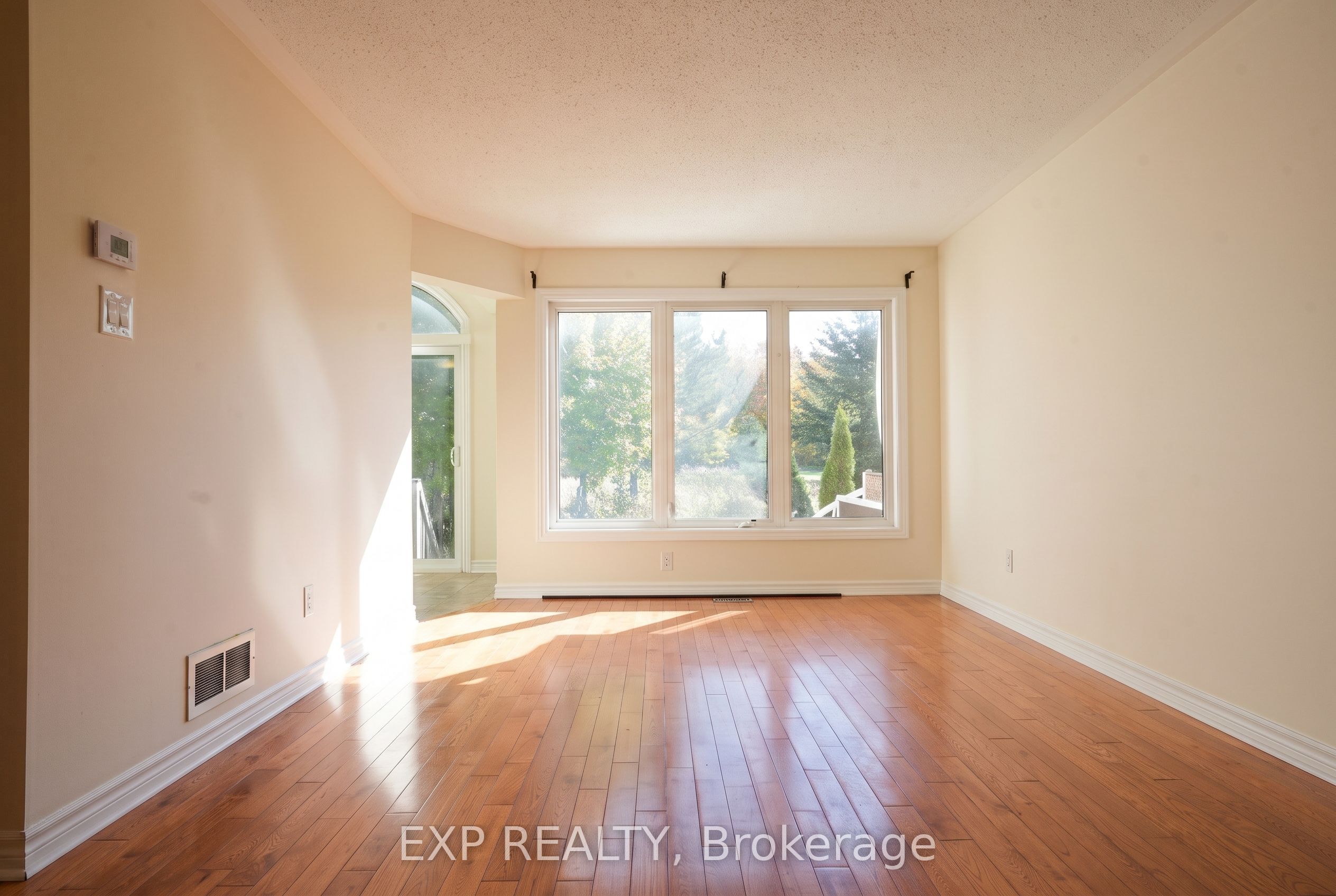 338 Forestbrook Street Property Photo 17