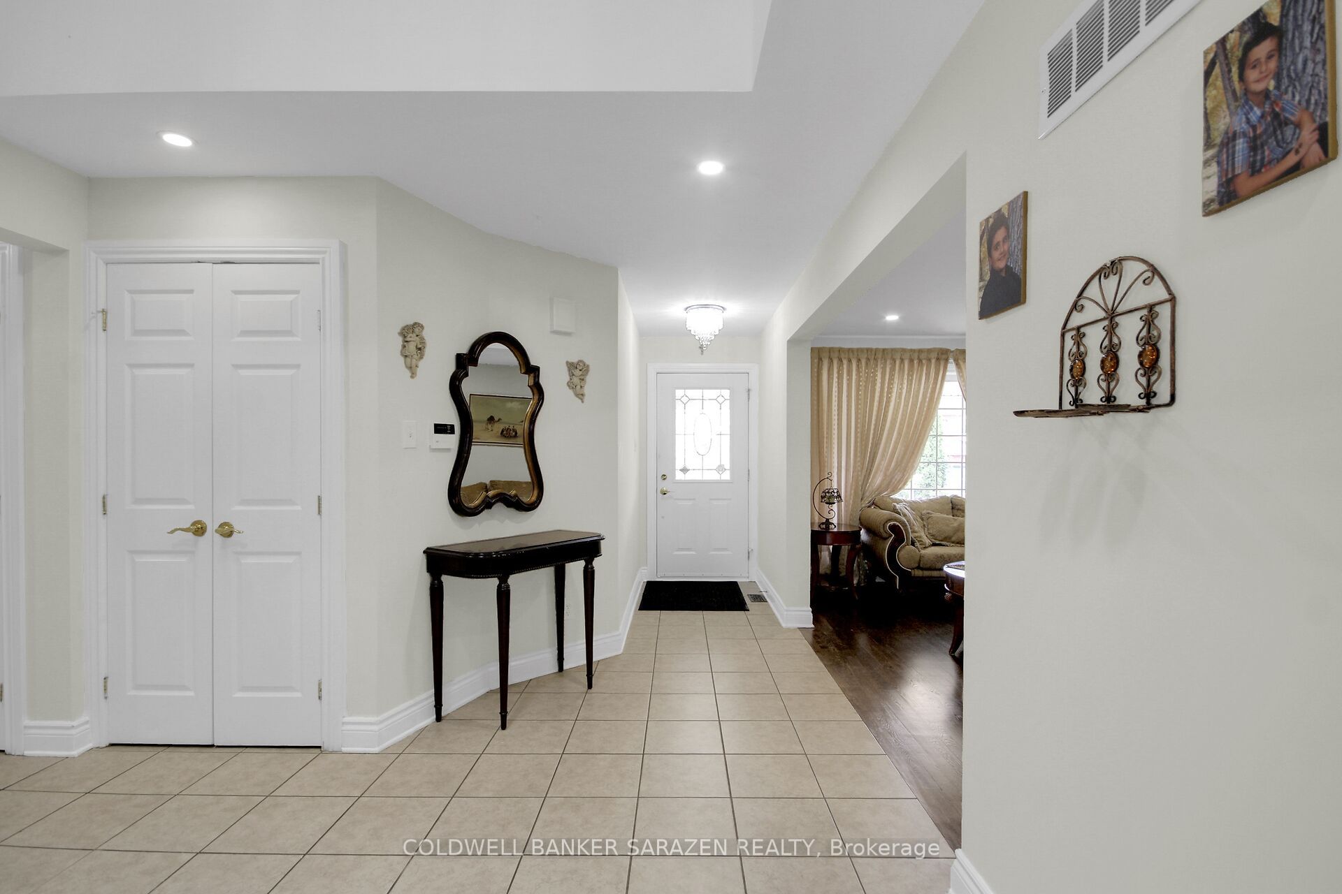 185 Twyford Street Property Photo 4