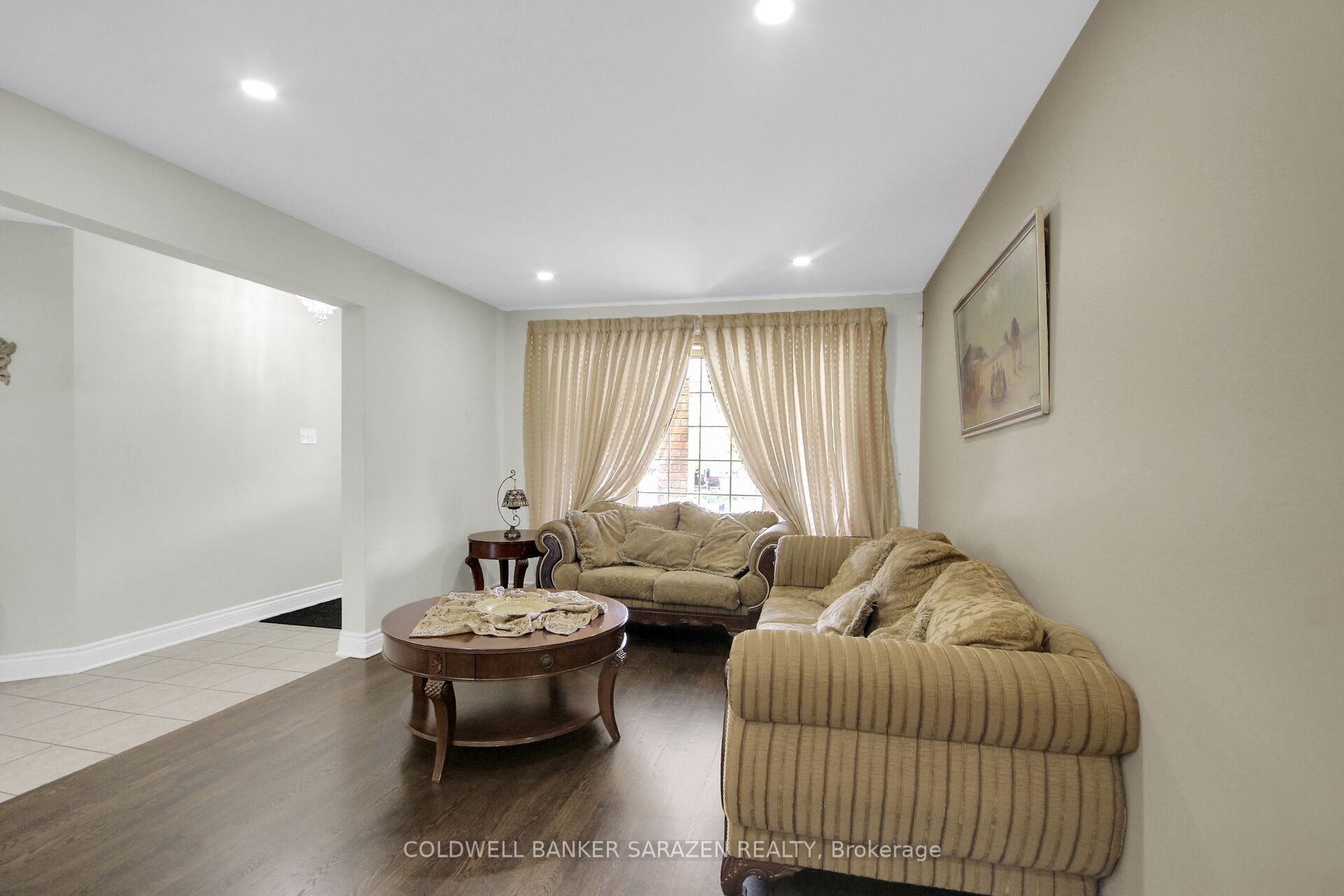 185 Twyford Street Property Photo 8