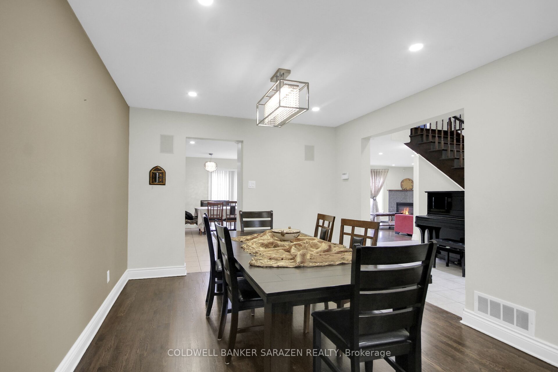 185 Twyford Street Property Photo 12
