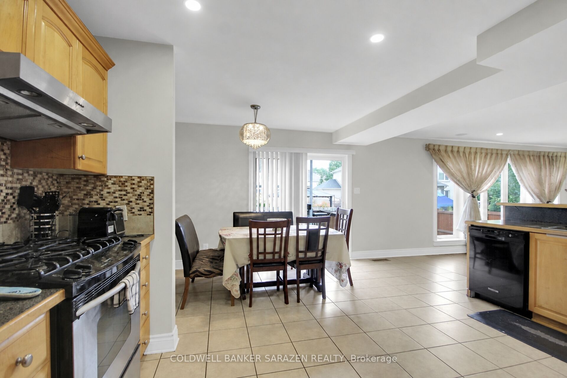 185 Twyford Street Property Photo 15