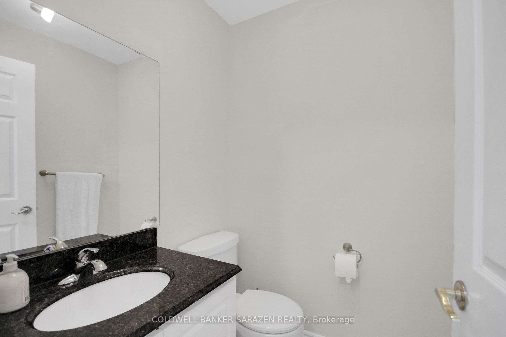 185 Twyford Street Property Photo 40